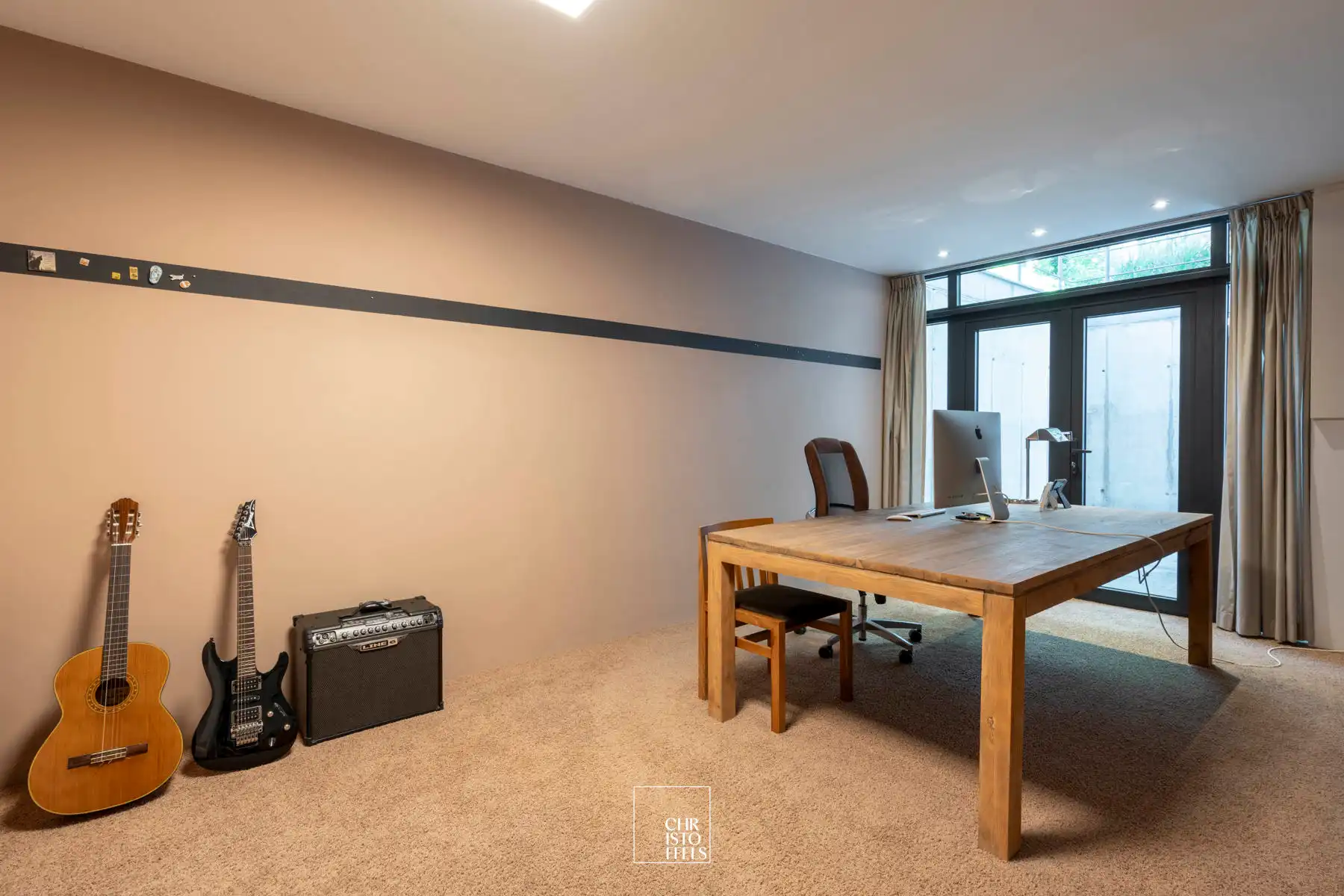 Architecturale villa  (488m²) met buitenzwembad op perceel van 1.281m²  foto 32