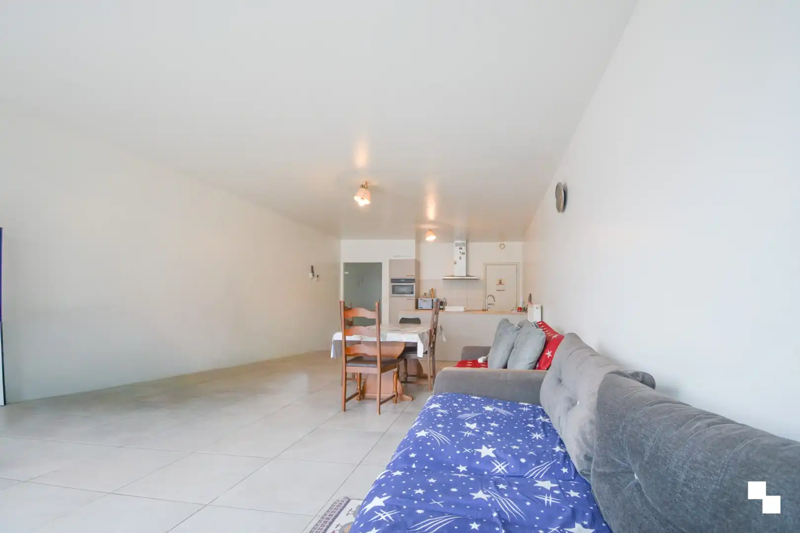 Recent, gelijkvloers appartement te Westrozebeke foto 9