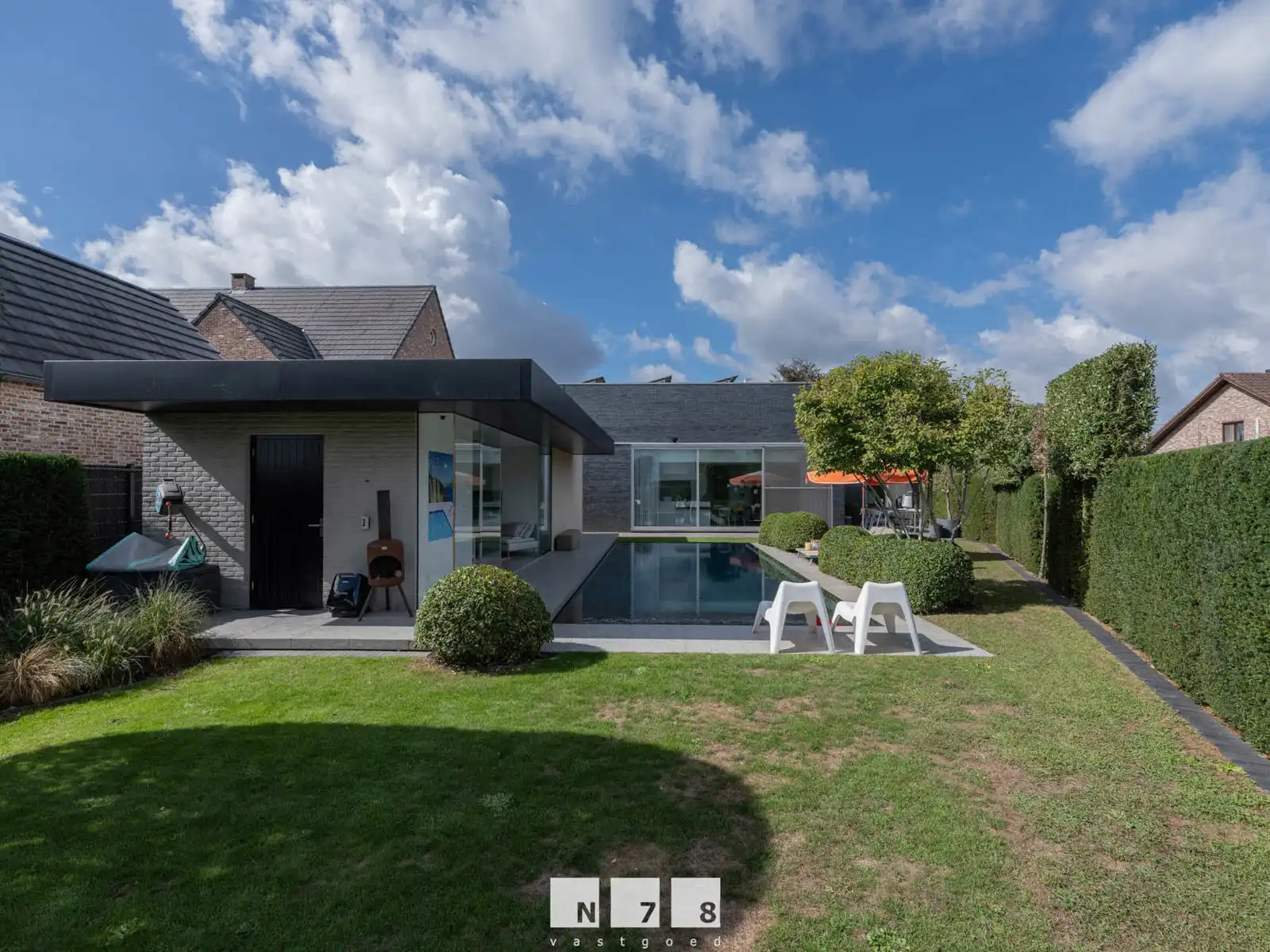 STIJLVOLLE VILLAWONING MET VERWARMD ZWEMBAD & POOLHOUSE OP 9A85CA IN ROTEM. foto 27