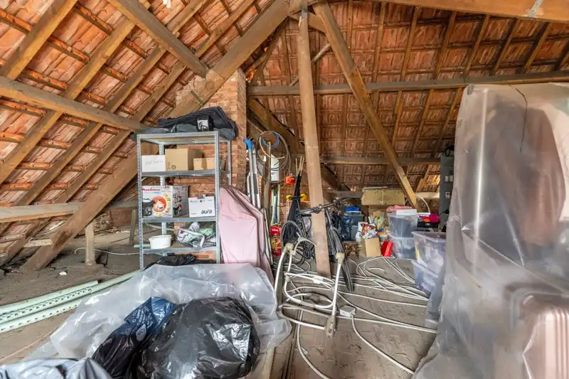 Goed gelegen woonappartement foto 16