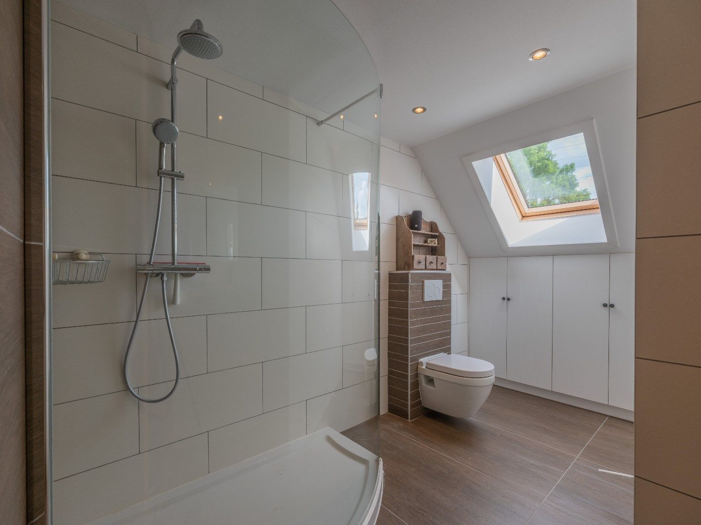 Luxueuze villa met prachtige tuin met zwembad foto 24