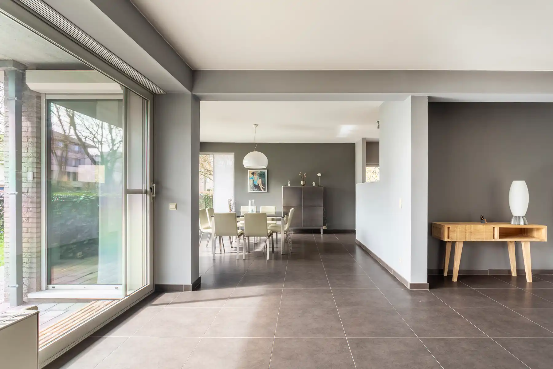 Instapklaar 3-slaapkamerappartement met tuin te Berchem foto 15