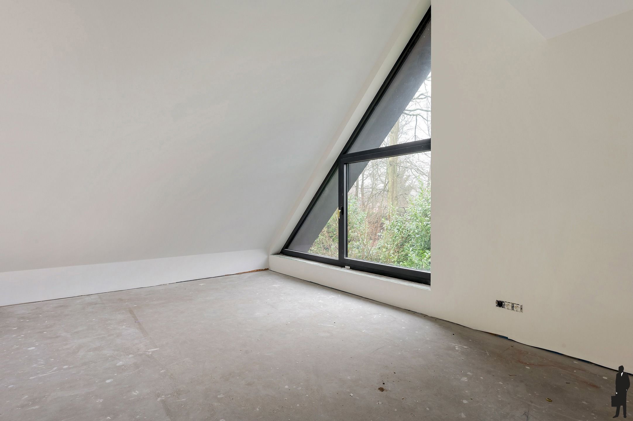 Woning + thuiskantoor/praktijkruimte foto 20