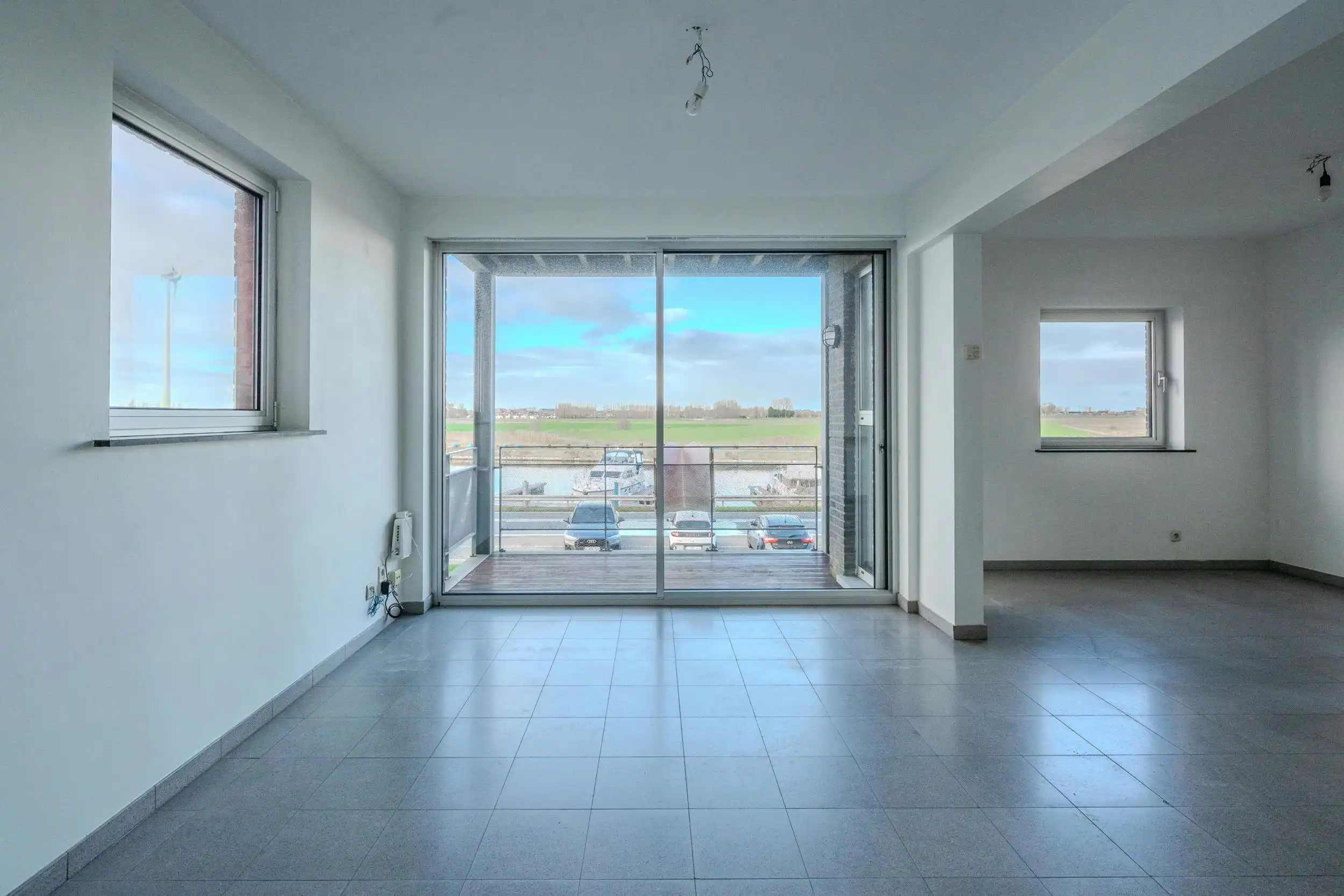 Appartement met één slaapkamer en terras te Nieuwpoort. foto 3