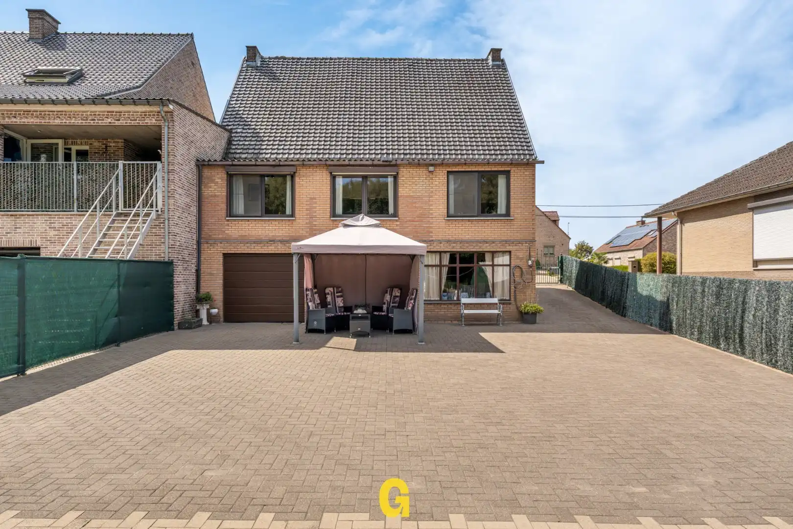 Op te frissen halfopen woning met 4 slaapkamers en achterliggende gronden op 33a 99ca, grenzend aan natuurgebied foto 23