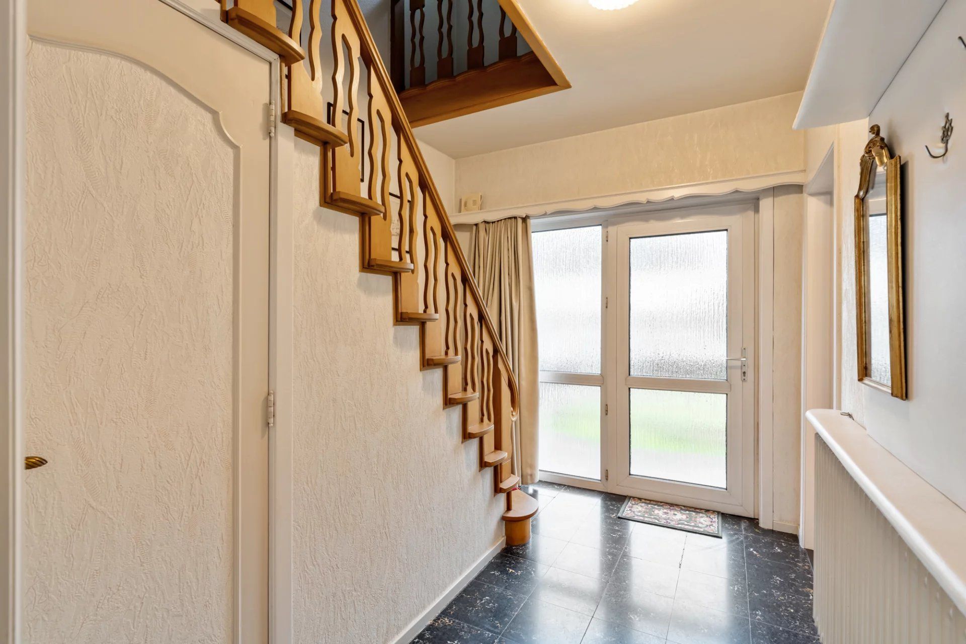 Gezinswoning op ruim perceel te Heusden foto 10