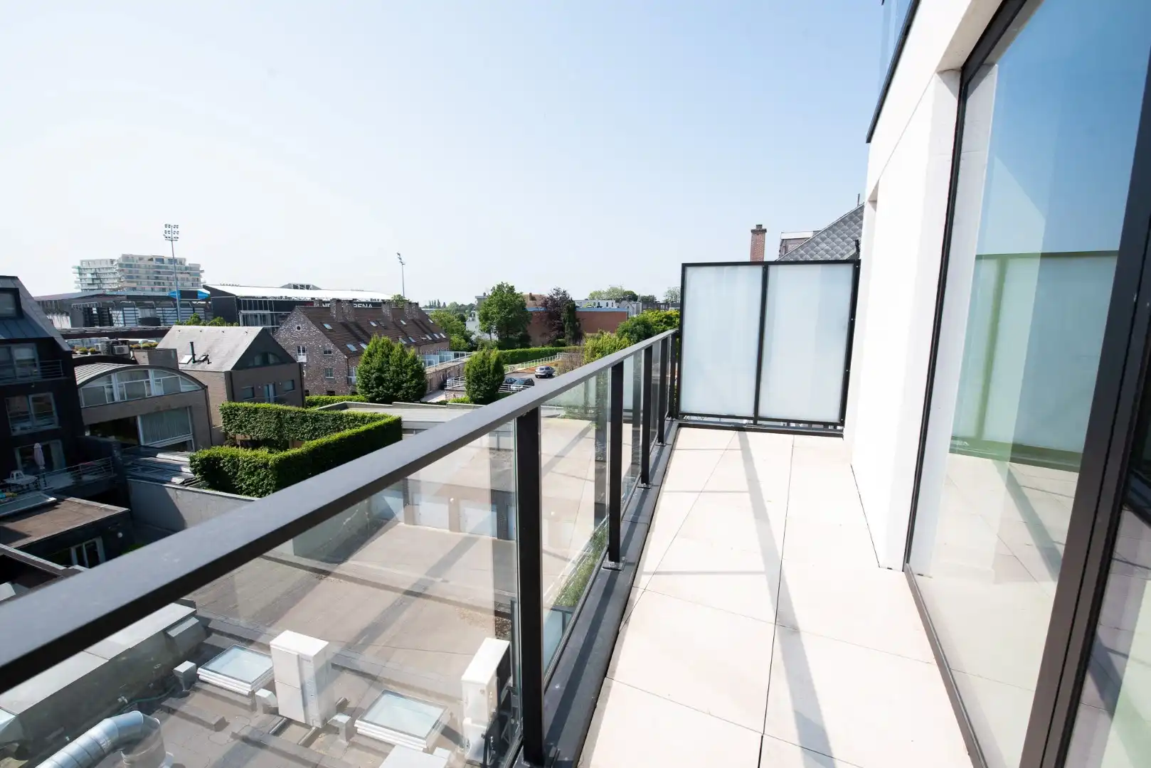 Recent appartement op topligging  TE HUUR in centrum Waregem! foto 23