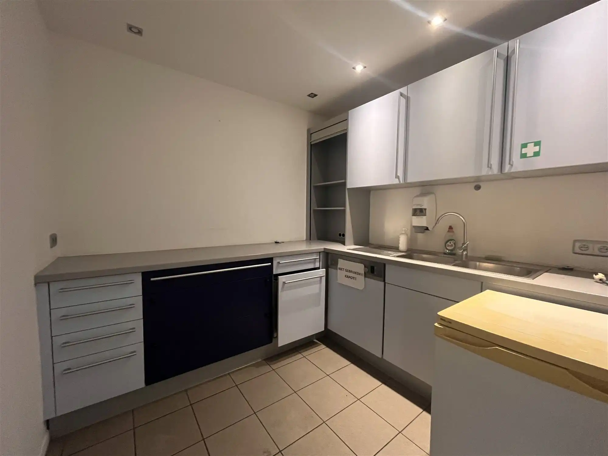 Commercieel pand met open structuur en diverse mogelijkheden foto 8