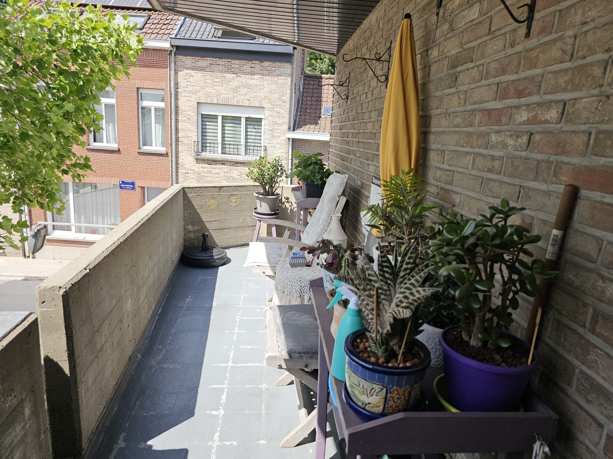 Hoekpand (handelsgelijkvloers + appartement) aan de voet van de Muur foto 19