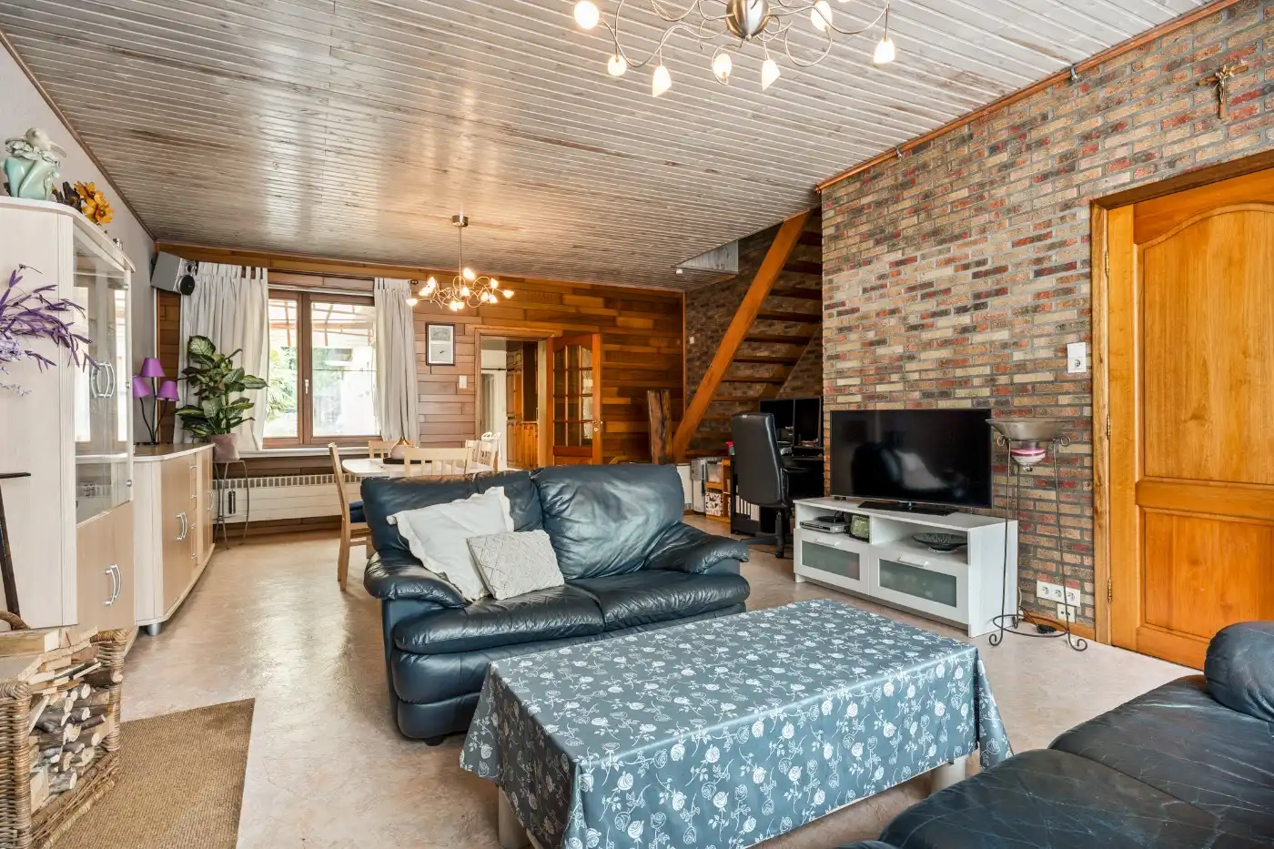 Charmante te renoveren HOB met 2 à 3 slpk. en ruime tuin in Kapellen foto 4
