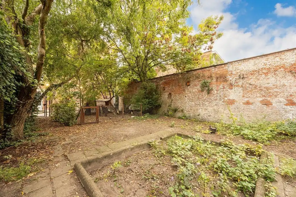 Unieke neogotische pastoriewoningl van ca. 412 m² met kapel foto 10