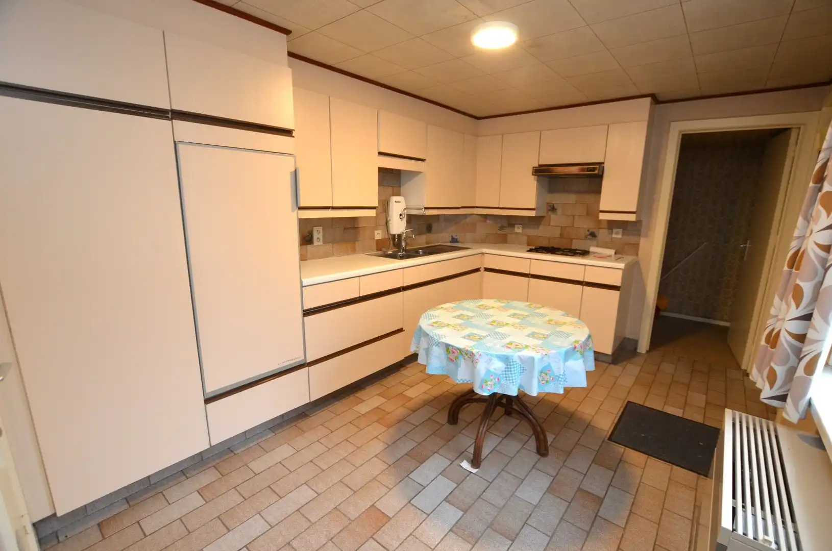 Goed onderhouden woonhuis  foto 4