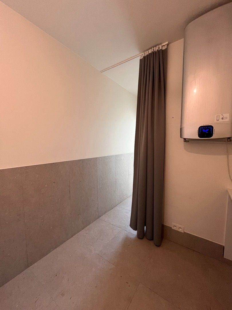 Handelspand op zichtlocatie nabij UZ Gent foto 10