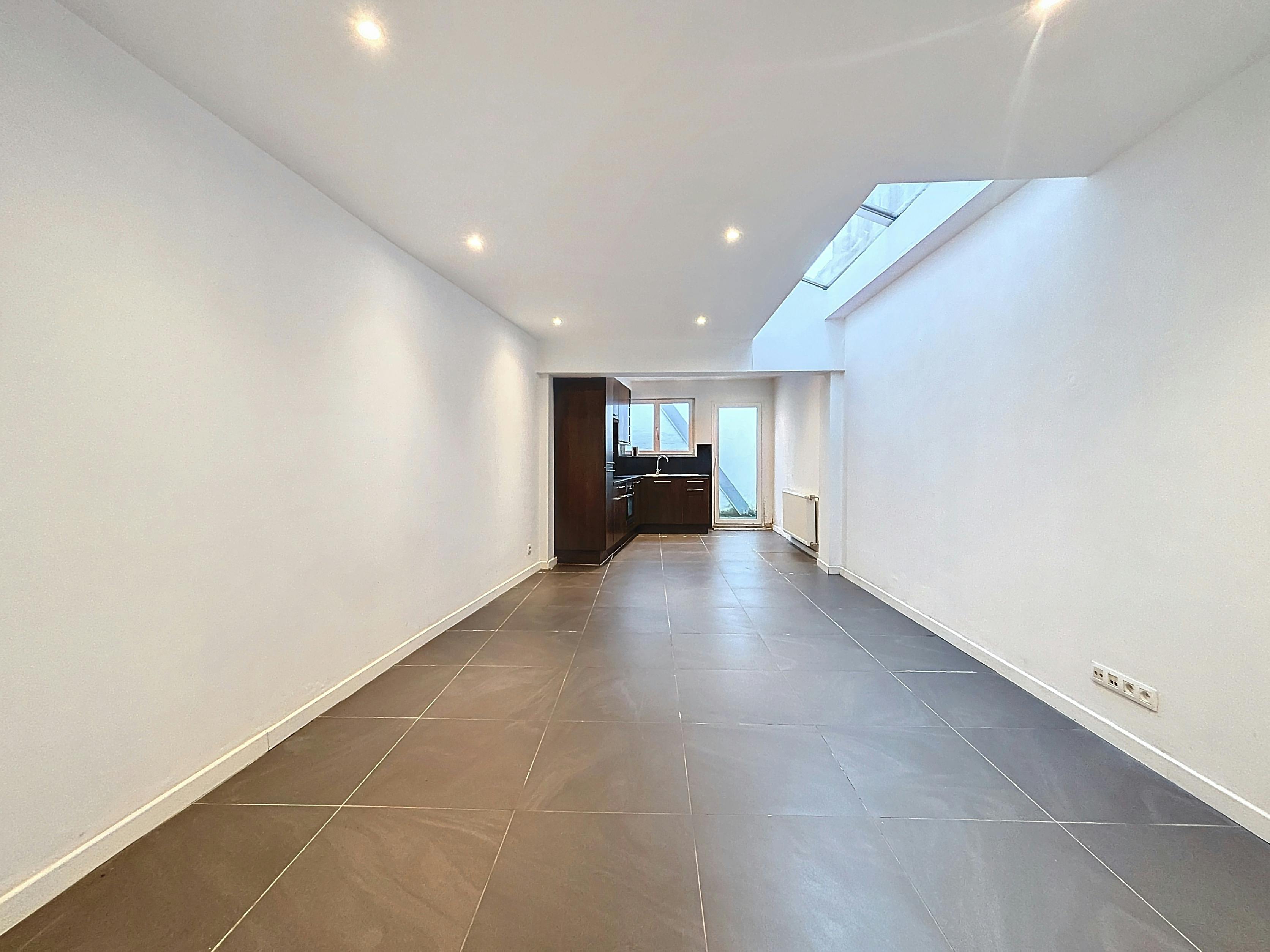 Huis met 3 slaapkamers te koop in Menen!  foto 3