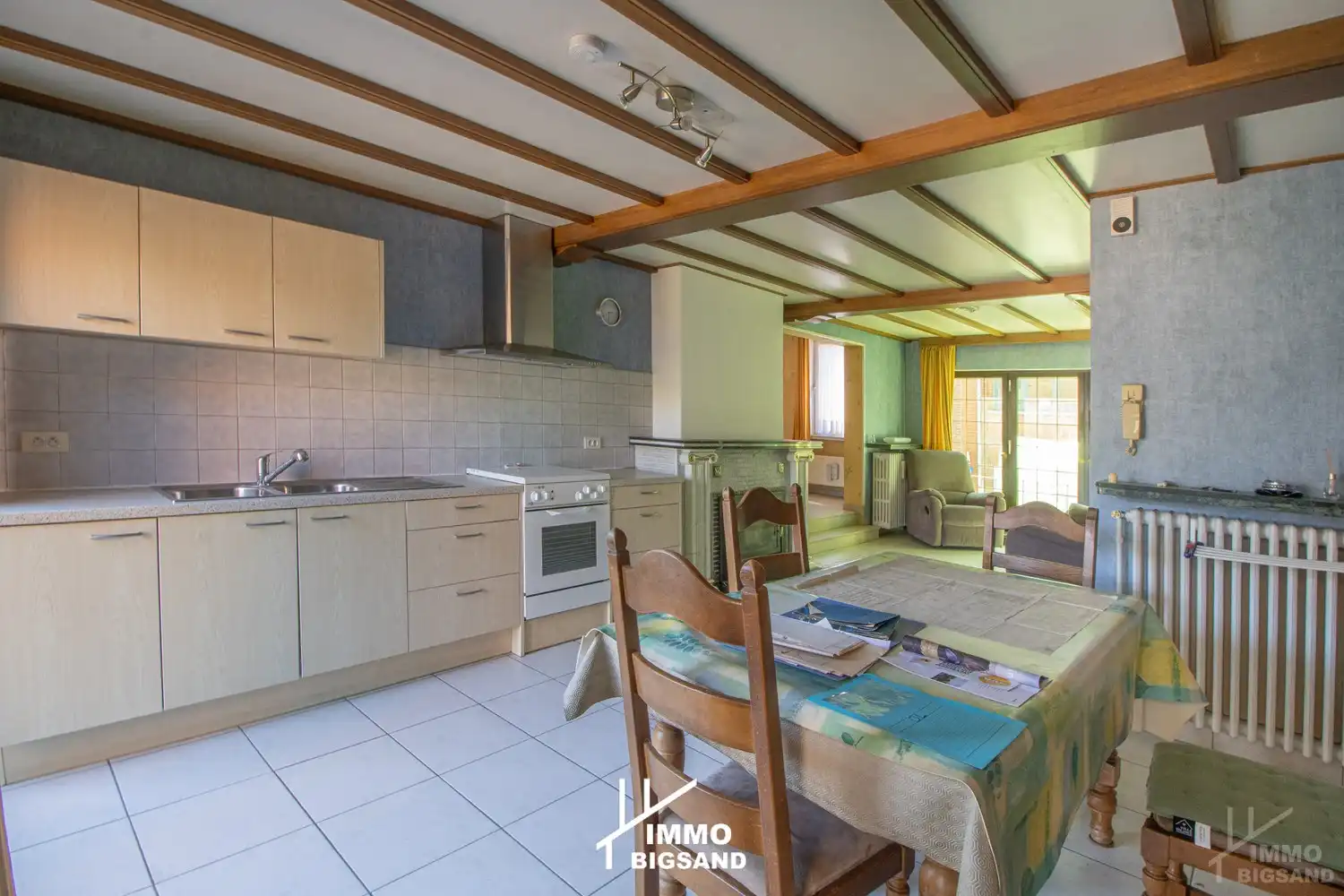 Een ruime gezinswoning (voorheen twee woningen) met 3 slaapkamers en garage met ruime tuin foto 12