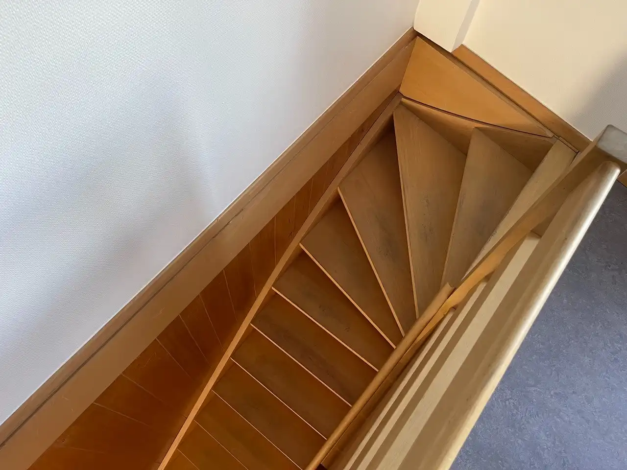 Gerenoveerd appartement te huur in Ruddervoorde foto 19