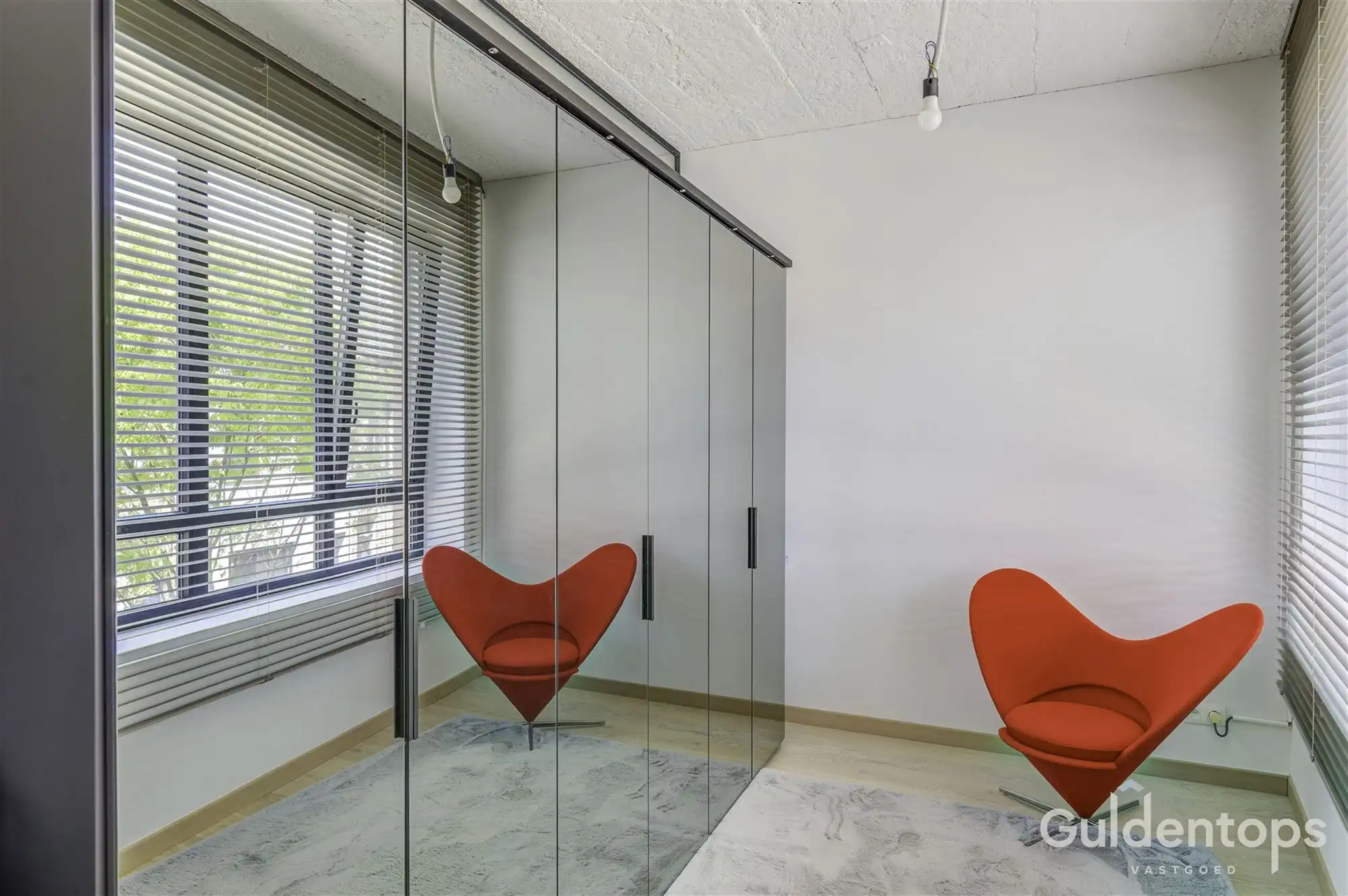 Knap energiezuinig appartement met veel charme foto 26