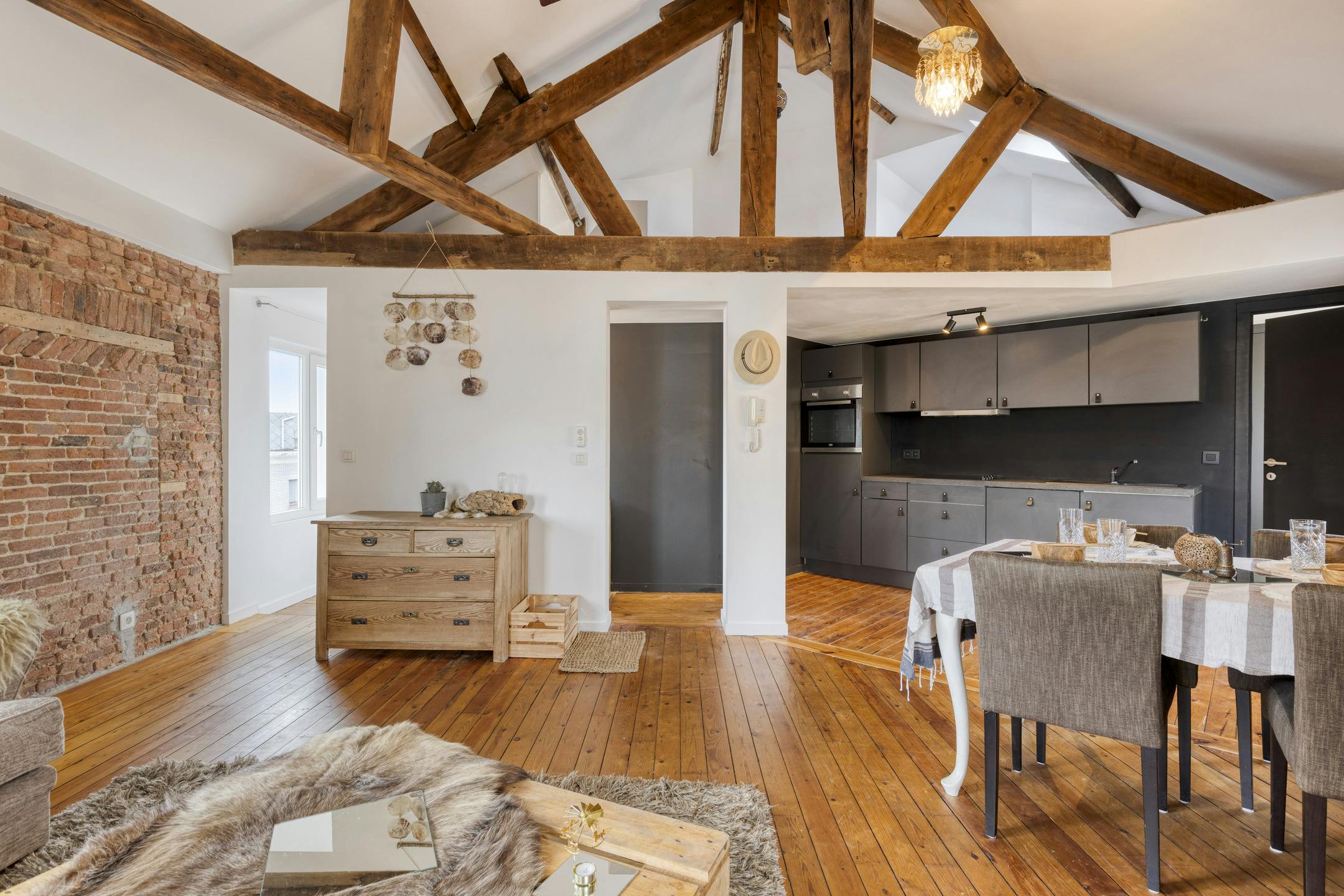 Dakappartement van ca. 85 m² te koop in Antwerpen foto 4