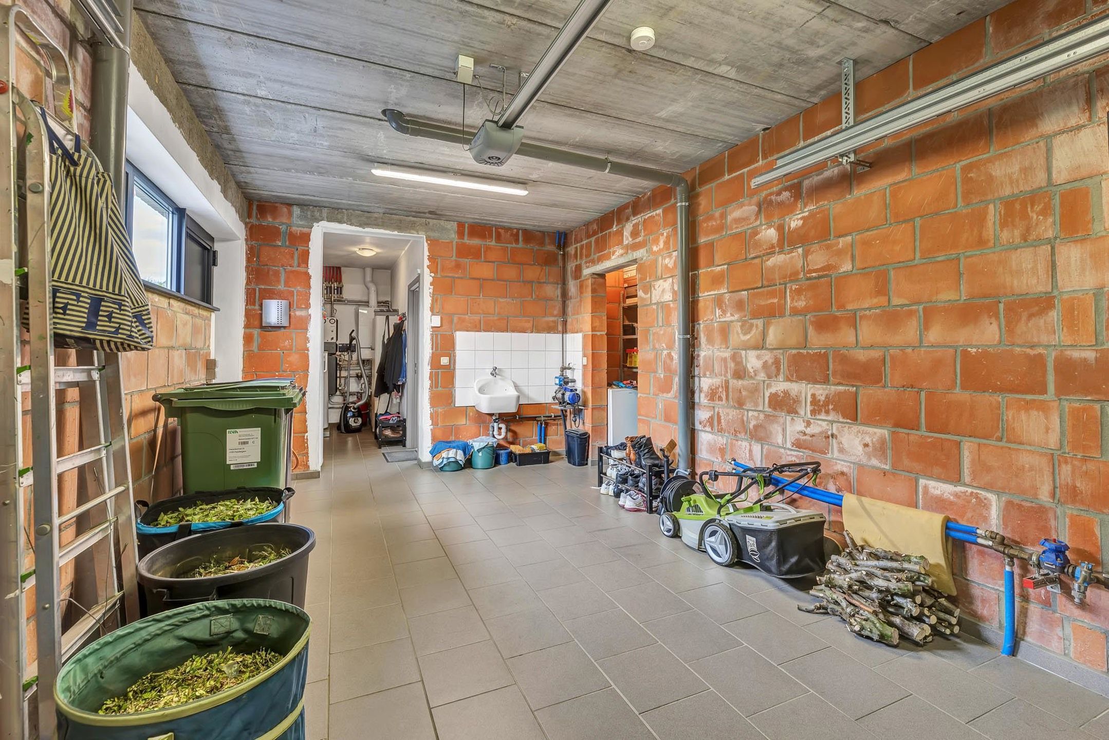 Landelijk gelegen villa met 4 slaapkamers te Pajottegem foto 11