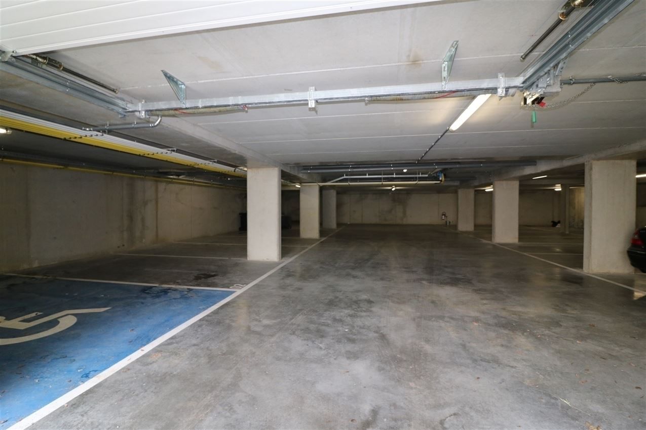 108m², zuidterras foto 31