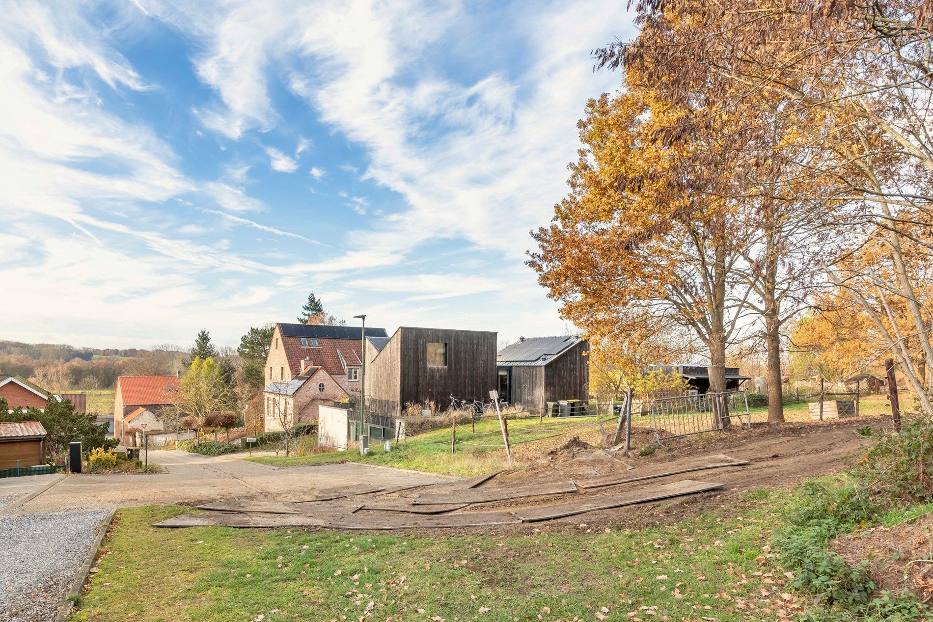 Knappe bouwgrond op residentiele locatie! foto 7