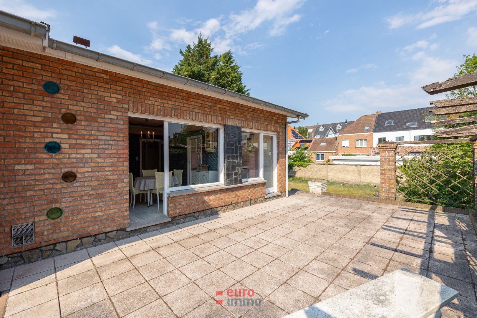 Te renoveren villa op toplocatie aan het Leopold II Park in Nieuwpoort foto 24