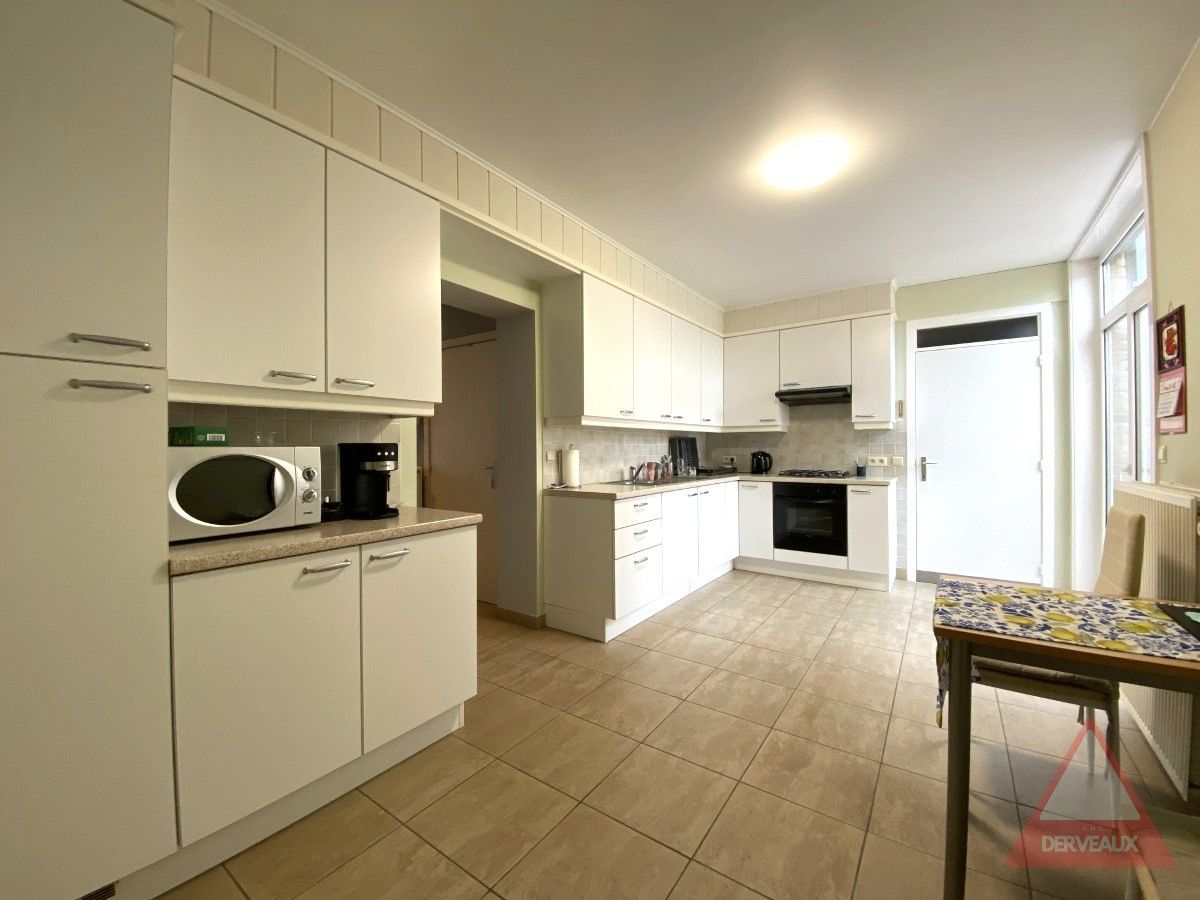 Roeselare – Gelijkvloers appartement met garage en directe toegang foto 7