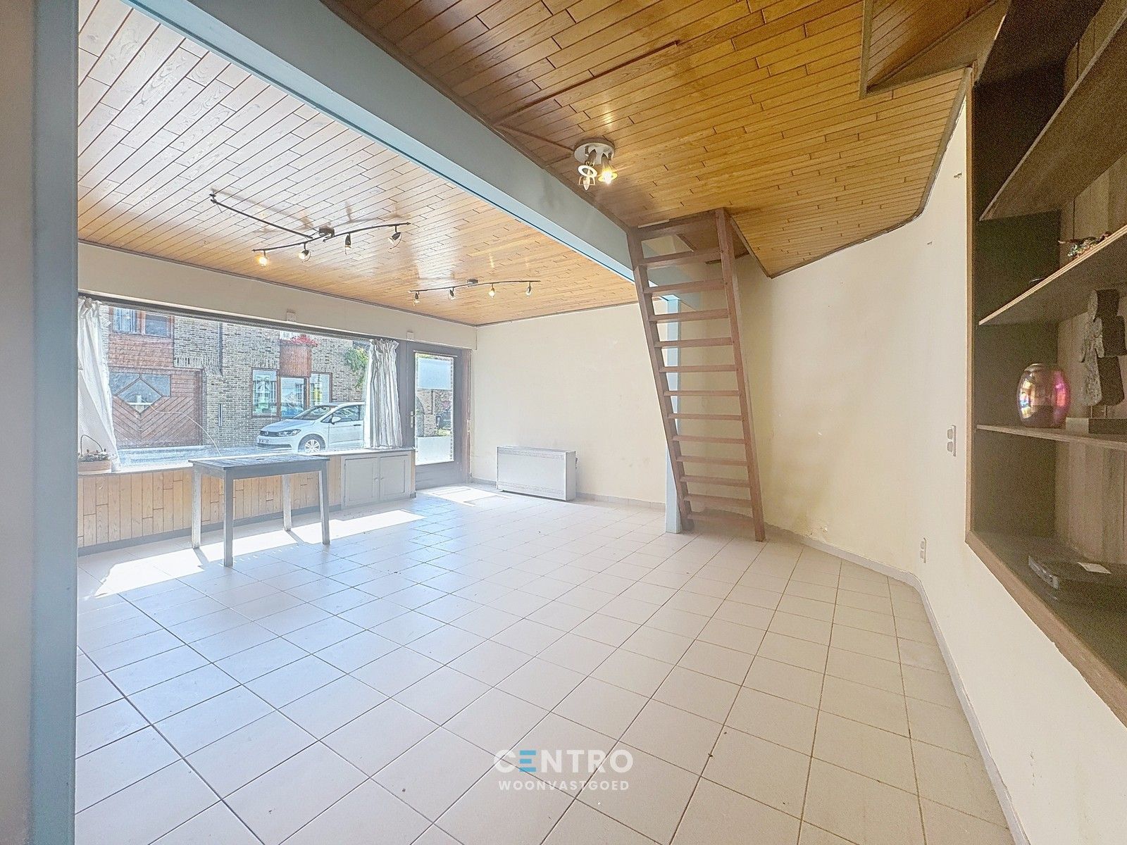Centraal gelegen woning met 3 slpks! foto 2
