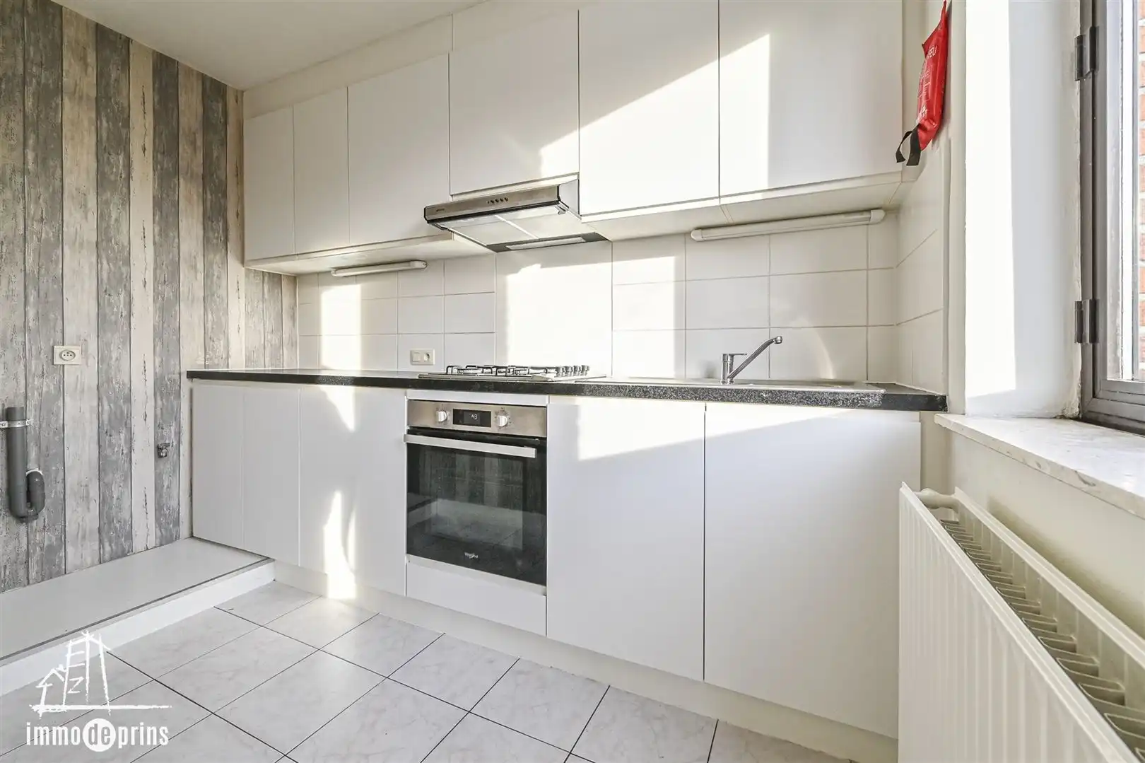 Gerenoveerd appartement foto 6