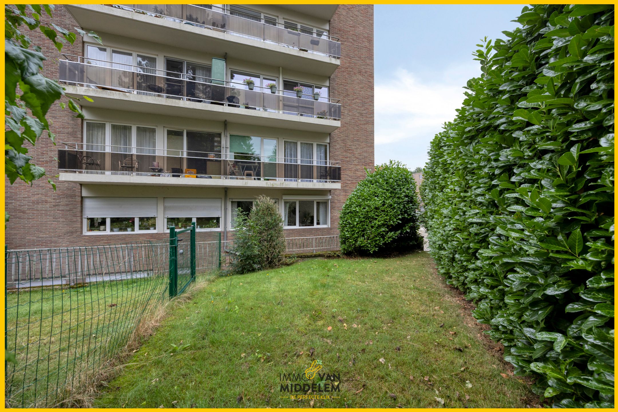 GELIJKVLOERS APPARTEMENT MET 2 KAMERS, TUIN EN GARAGE foto 14