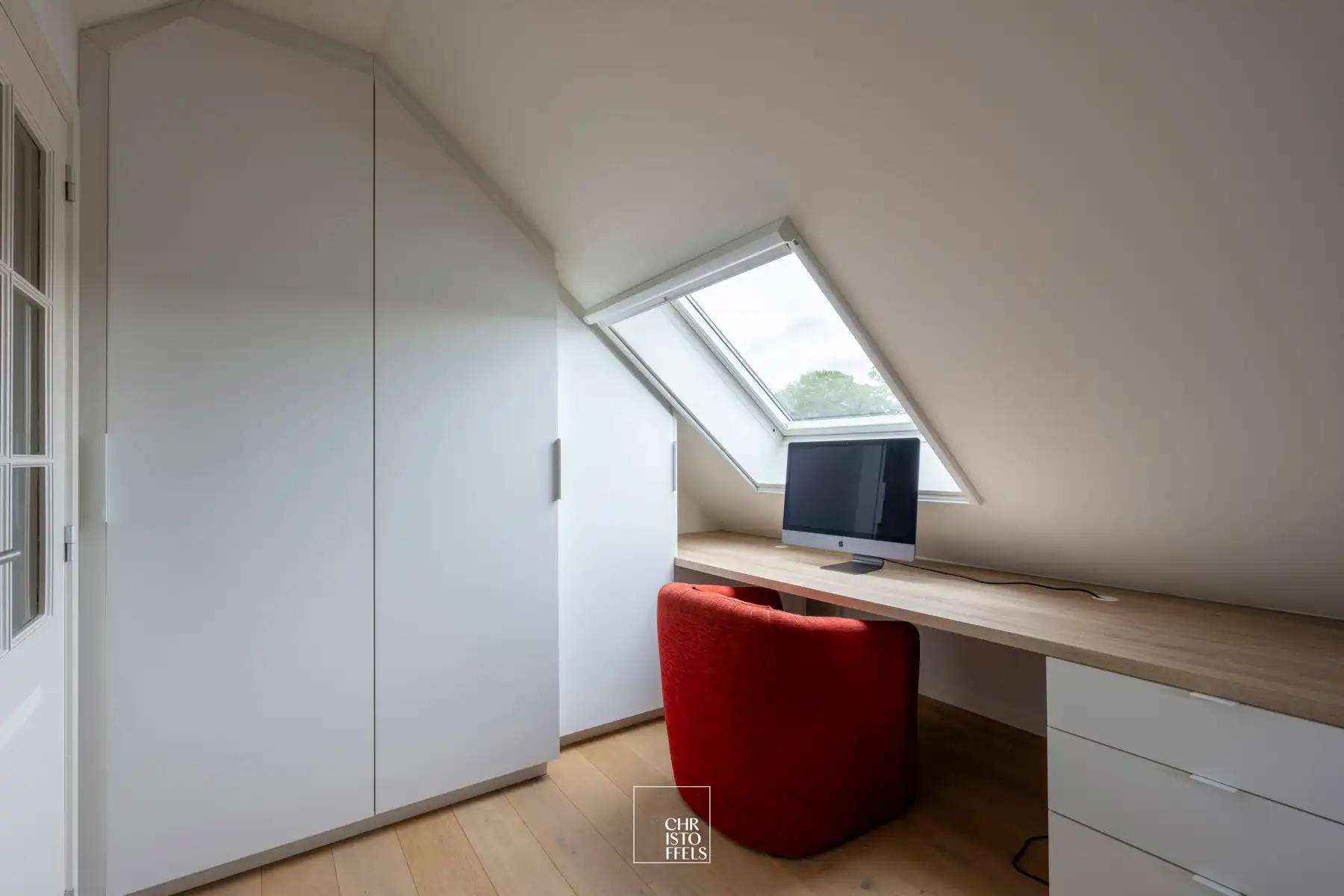 Charmante gerenoveerde gezinswoning op een perceel van 800 m² foto 13