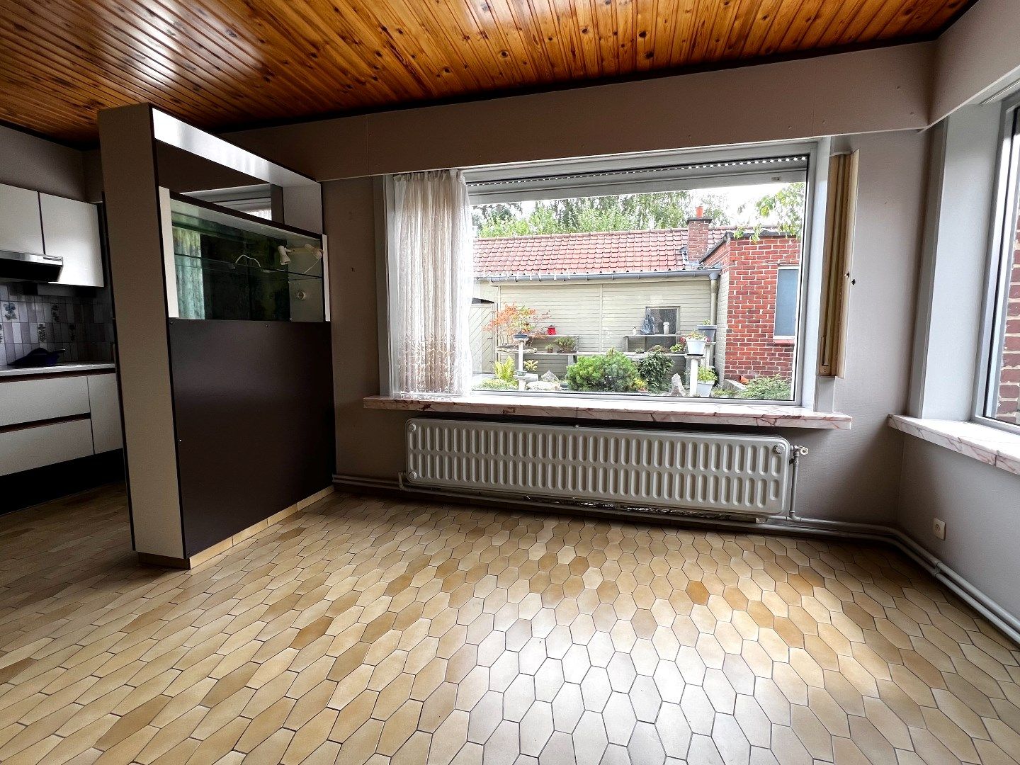 Halfopen bebouwing te koop in het centrum van Stasegem foto 7