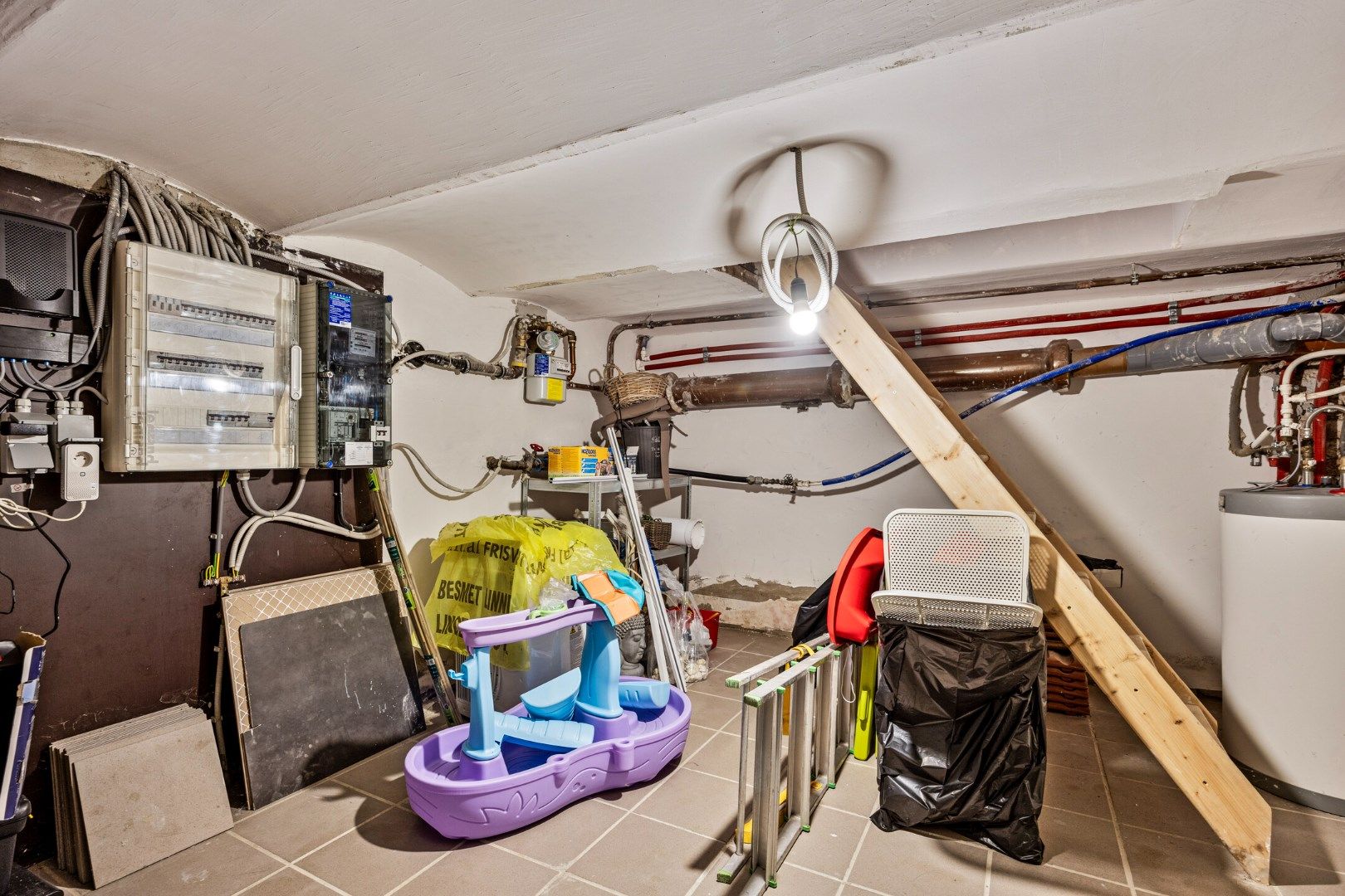 Smaakvol gerenoveerde instapklare woning. foto 27