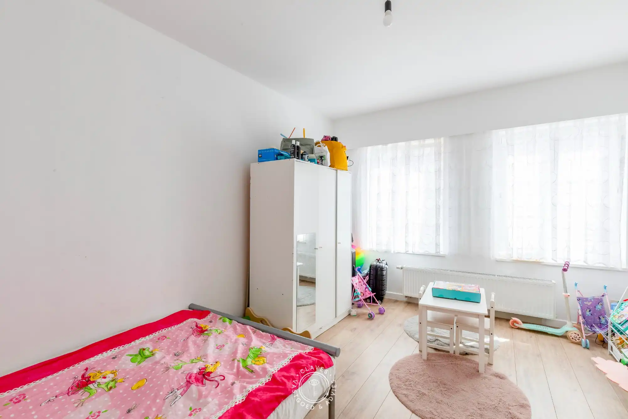 Karaktervol opbrengsteigendom met 3 woonentiteiten en aangename tuin foto 6