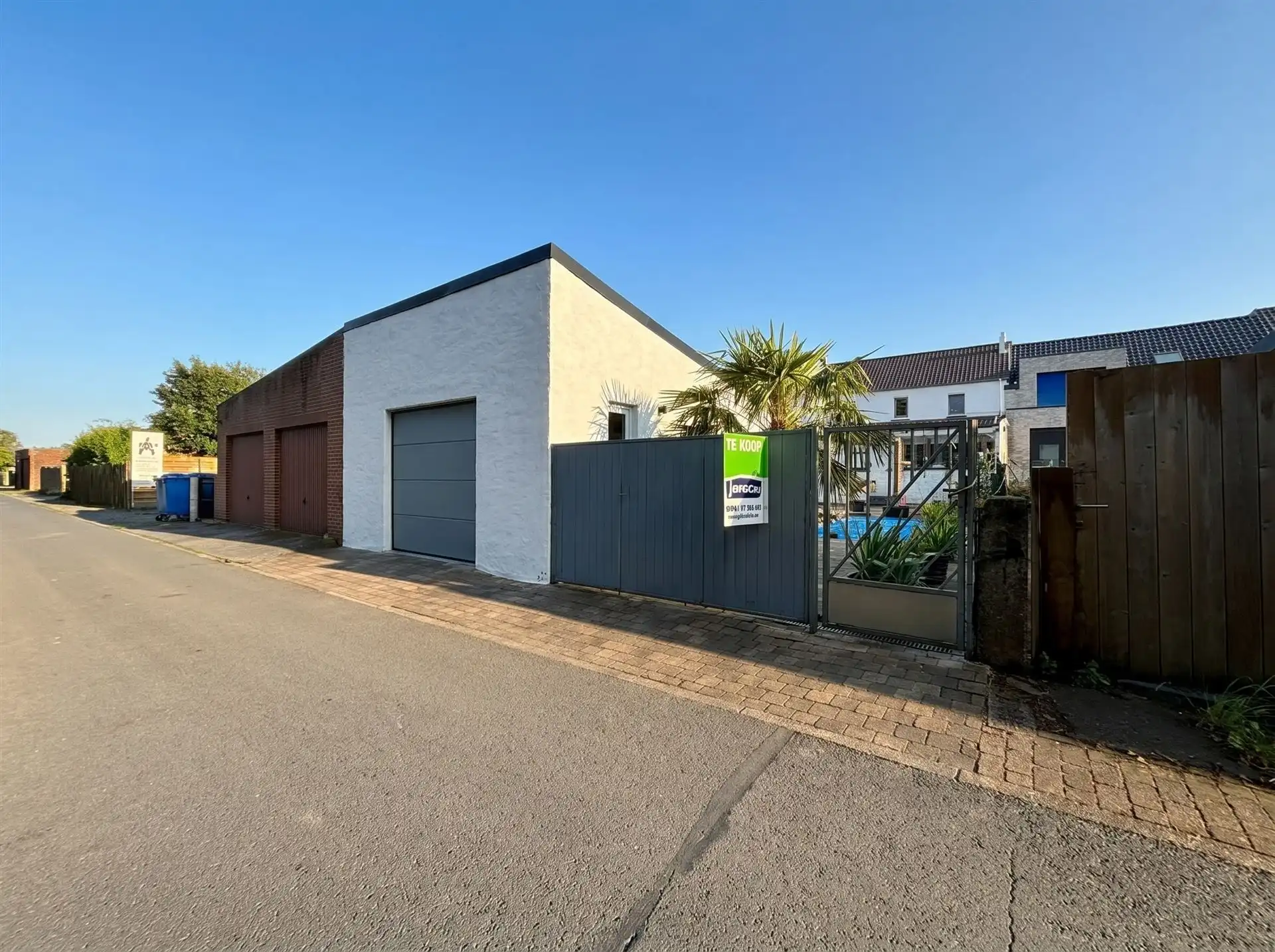 Charmante gezinswoning met 3 slaapkamers, afgewerkte zolder, garage en een unieke ligging. foto 28