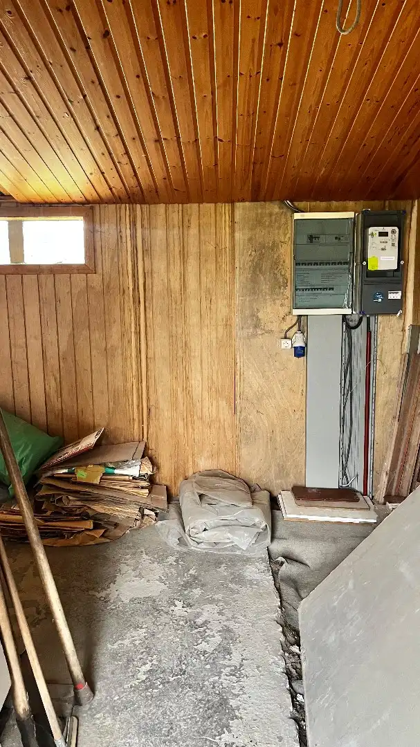 Grote woning op 924 m² met uitweg en garage foto 14