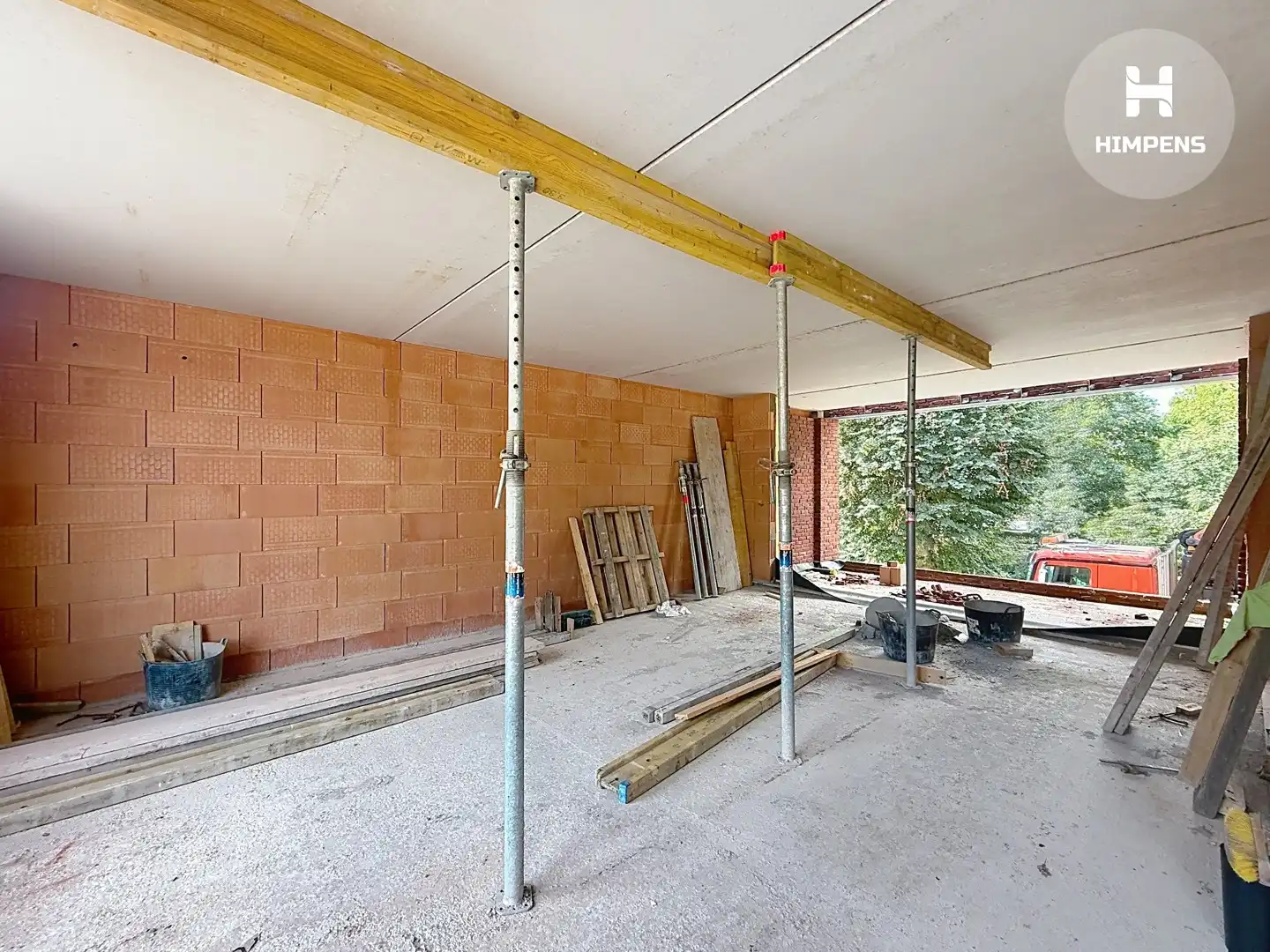 Ruim duplexappartement met 3 slaapkamers en terrassen aan de Oude Veurnevaart foto 9