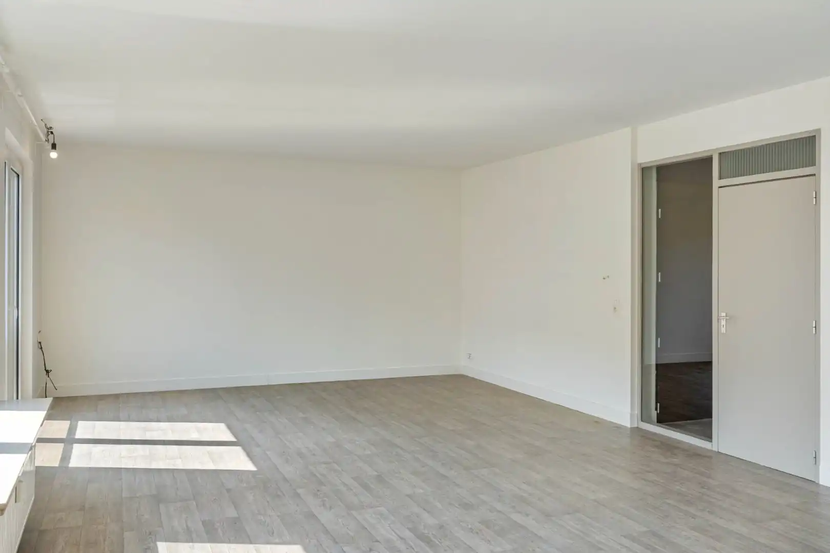 Instapklaar 3 slpk app., 117m², op wandelafstand van centrum foto 5