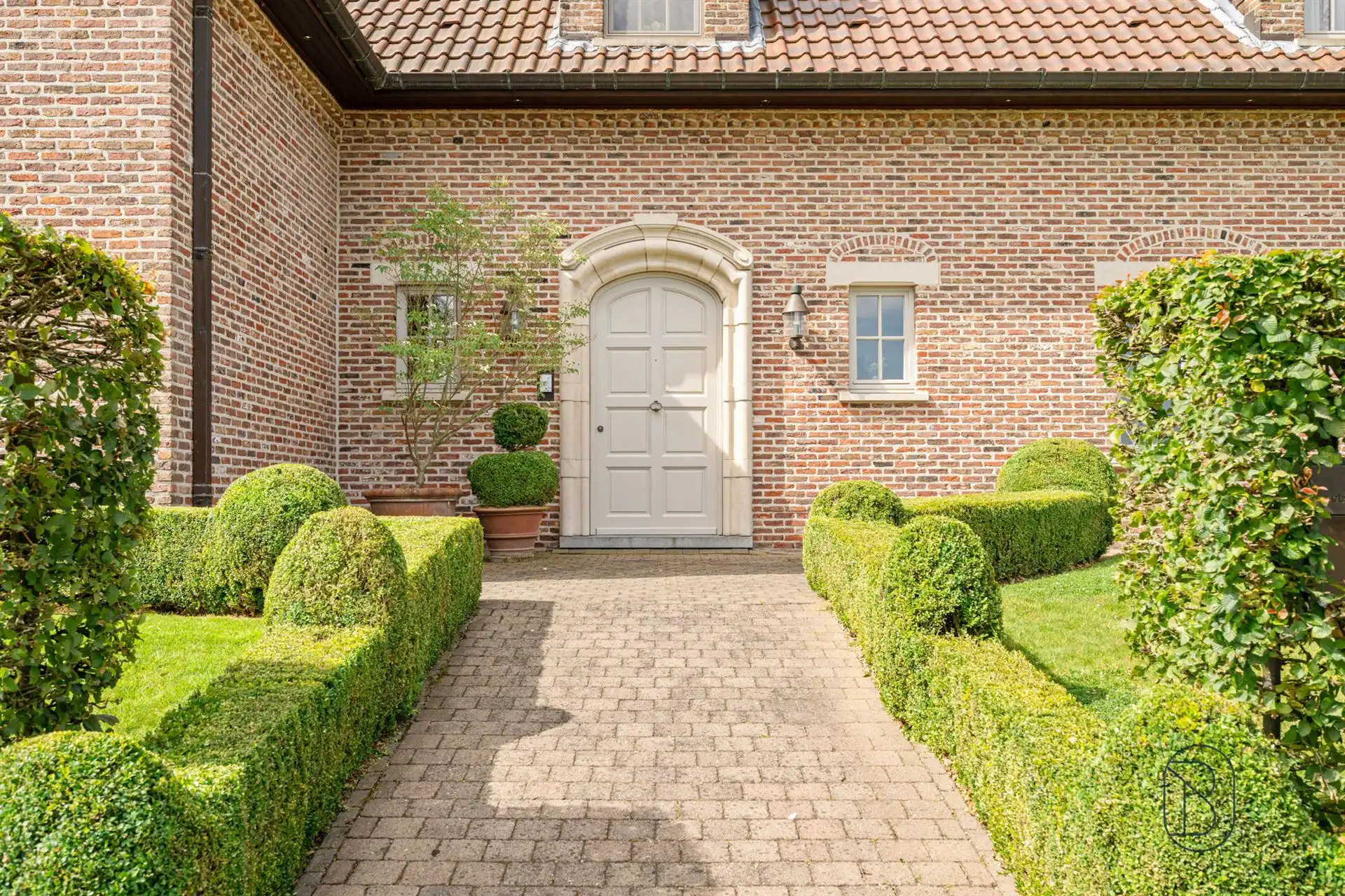 Exclusieve grote villa van 550 m² met een prachtig zicht! foto 4