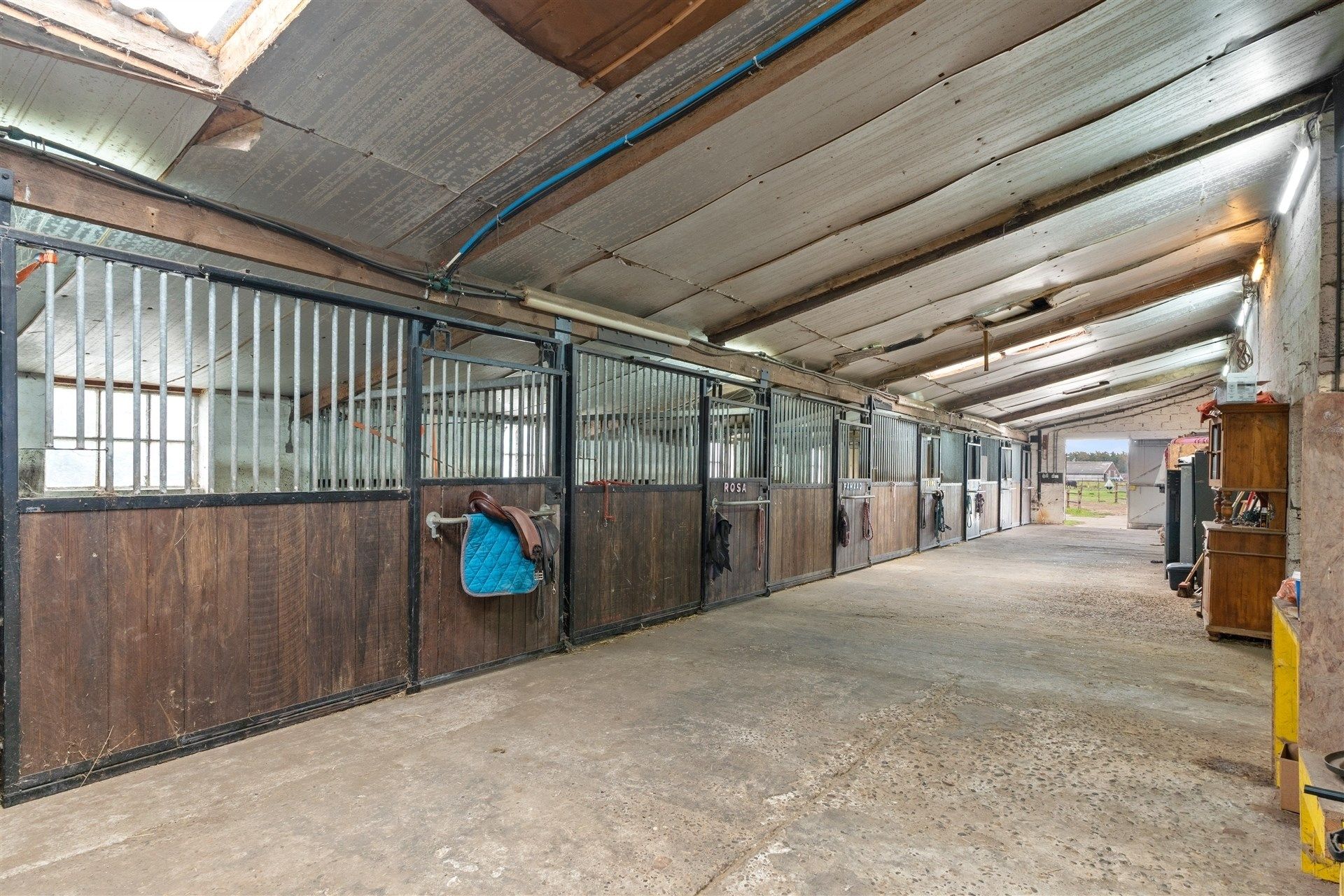 Open bebouwing + stallen op 11.268m² foto 26