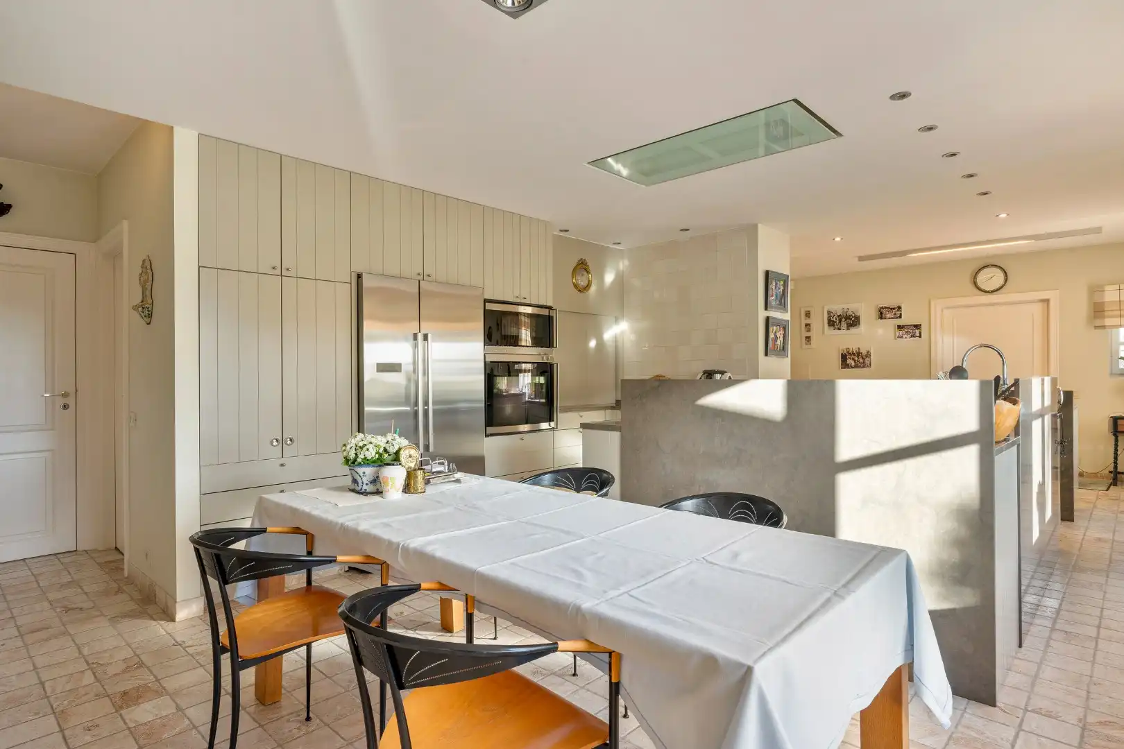 Unieke eigendom met 2 schuren, kapschuur, paardenstal en verzichten foto 31