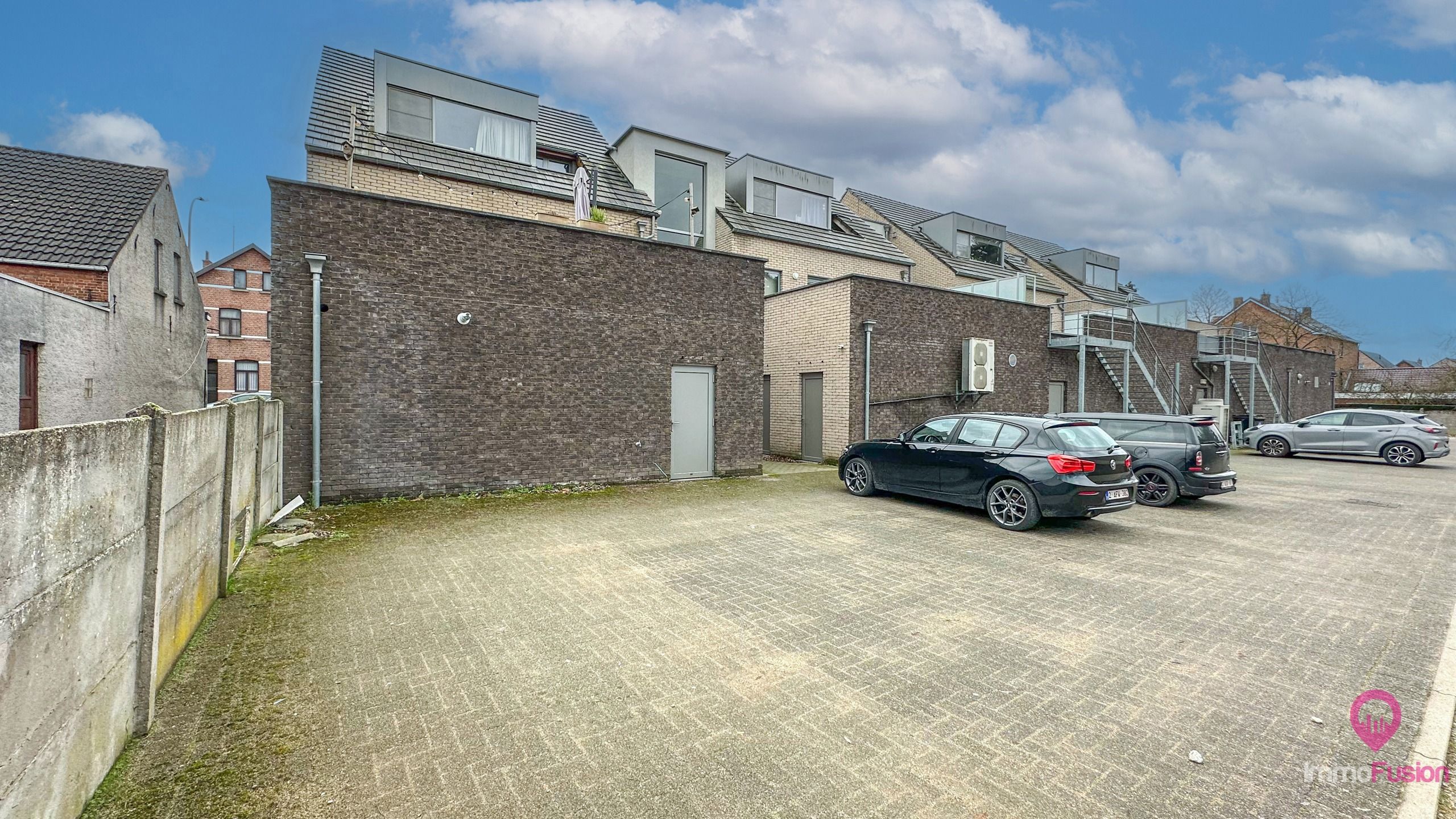 Uitstekend gelegen handelspand met 135m² in hartje Koersel! foto 15