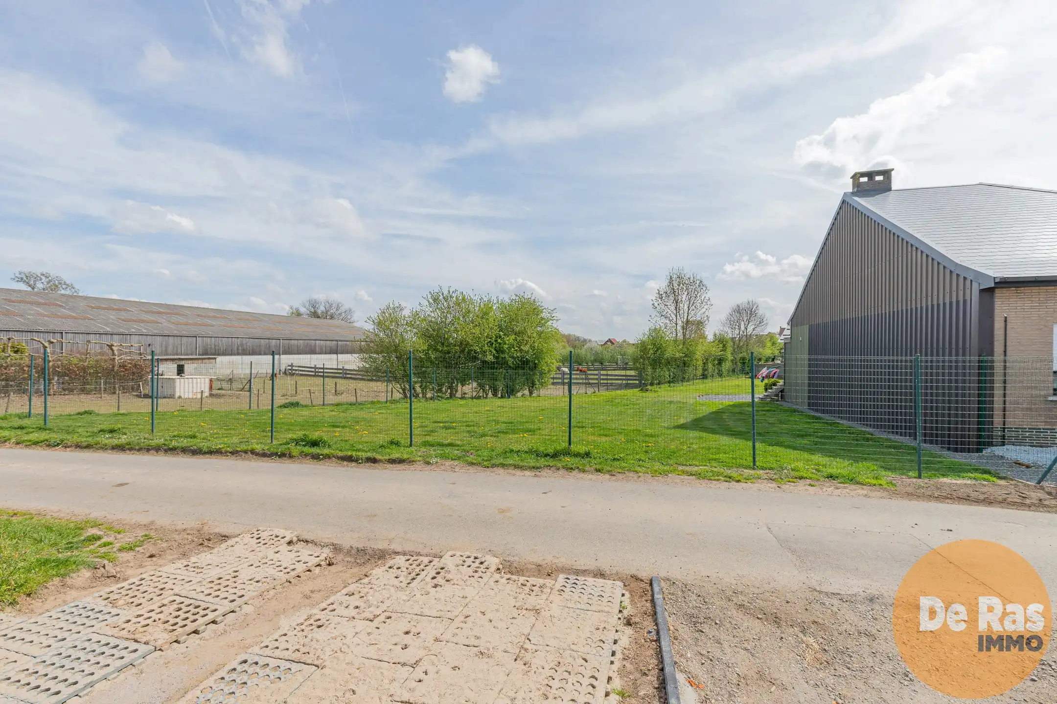 OUTER –Landelijke bouwgrond, halfopen - bungalow foto 4