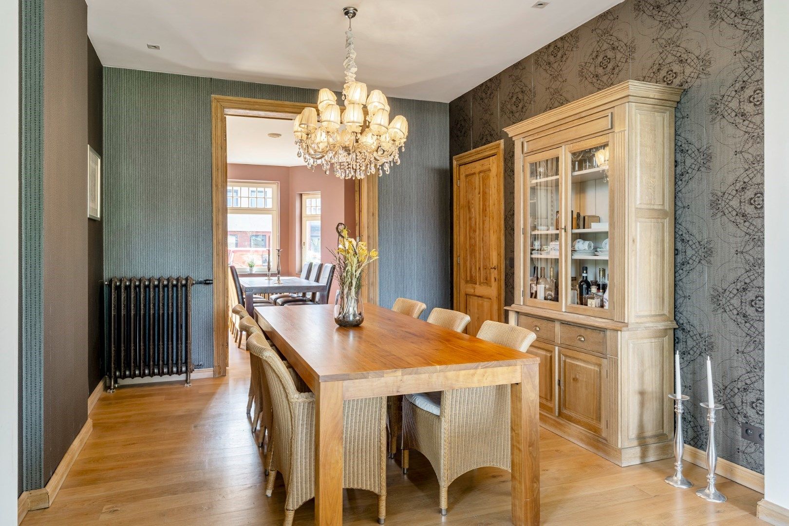 Statige vrijstaande herenwoning vlakbij Genk-centrum - EPC A-Label foto 11
