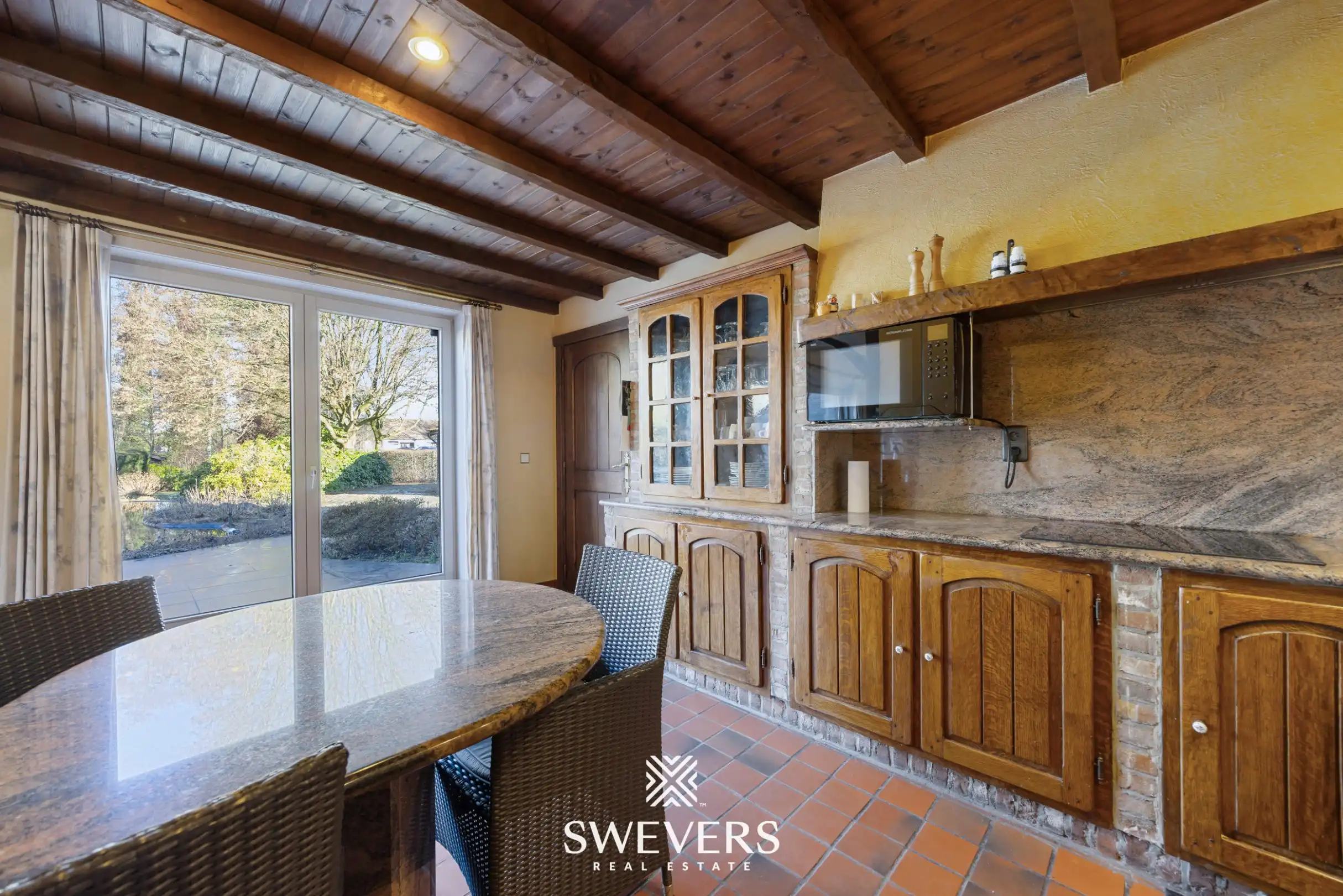 Charmante woning met drie slaapkamers te Heusden-Zolder   foto 10