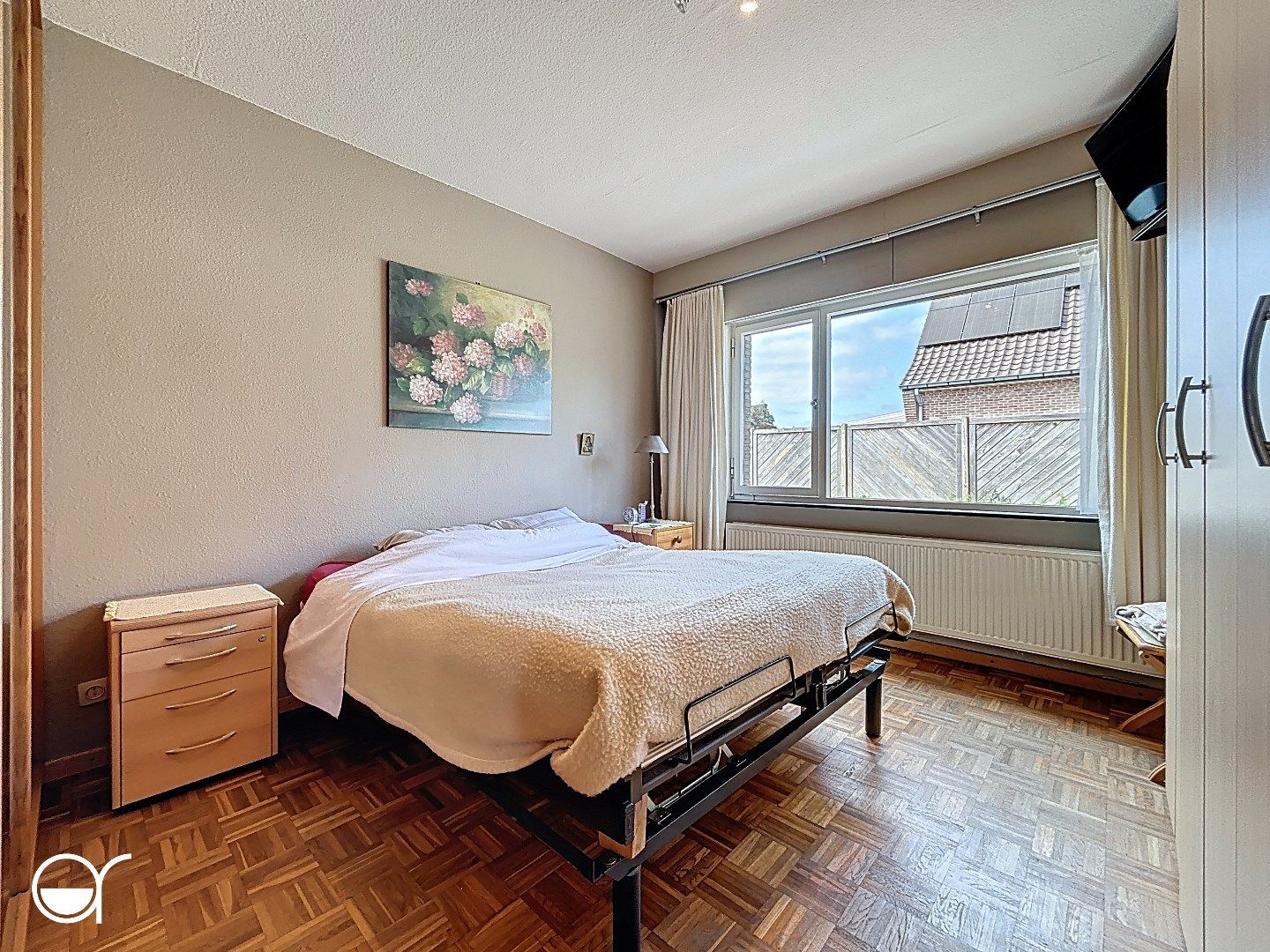 Rustig gelegen bungalow met tuin en 2 garages in Vosselare foto 12