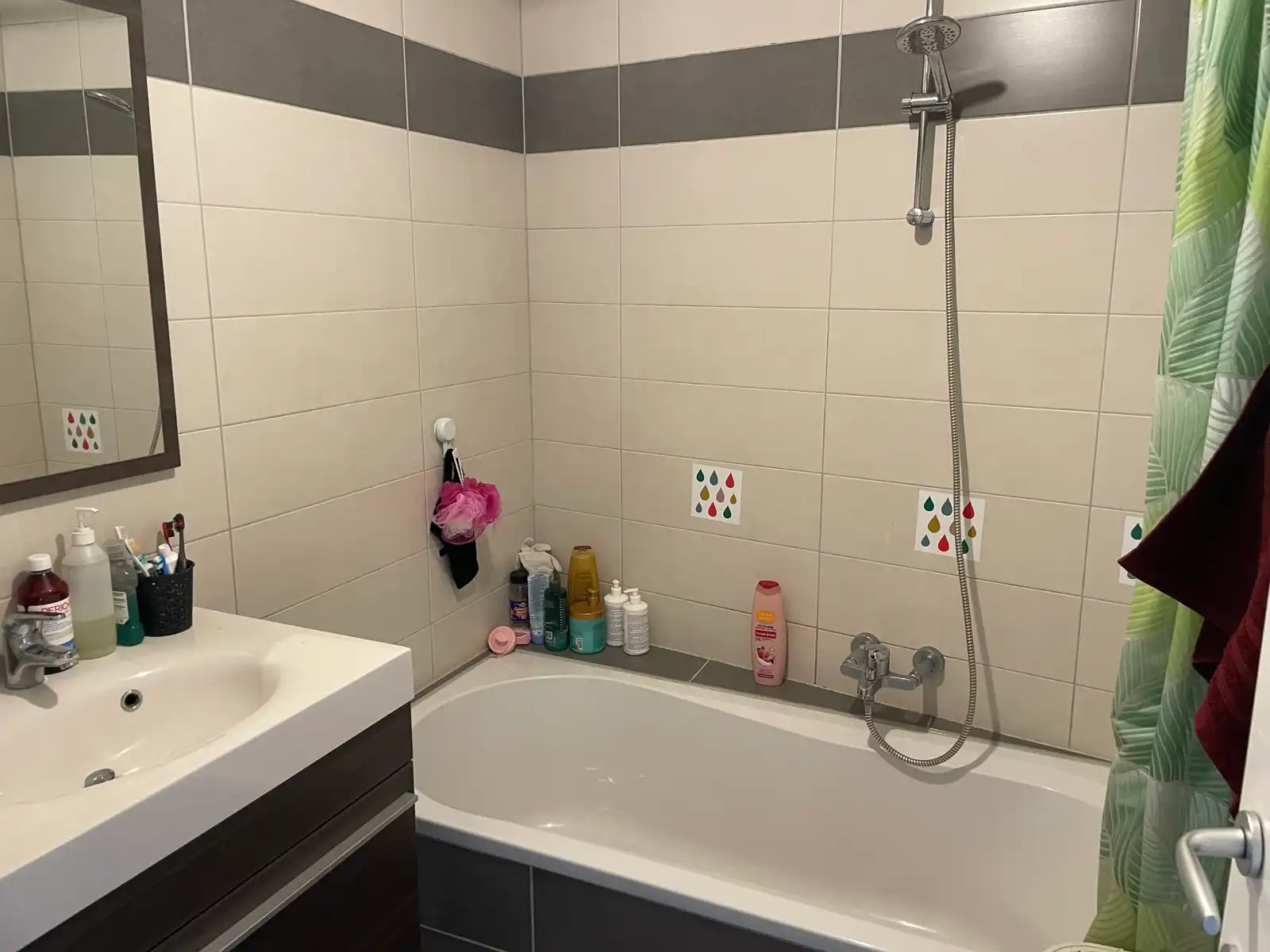 Charmant duplexappartement te huur op toplocatie in Wetteren. foto 7