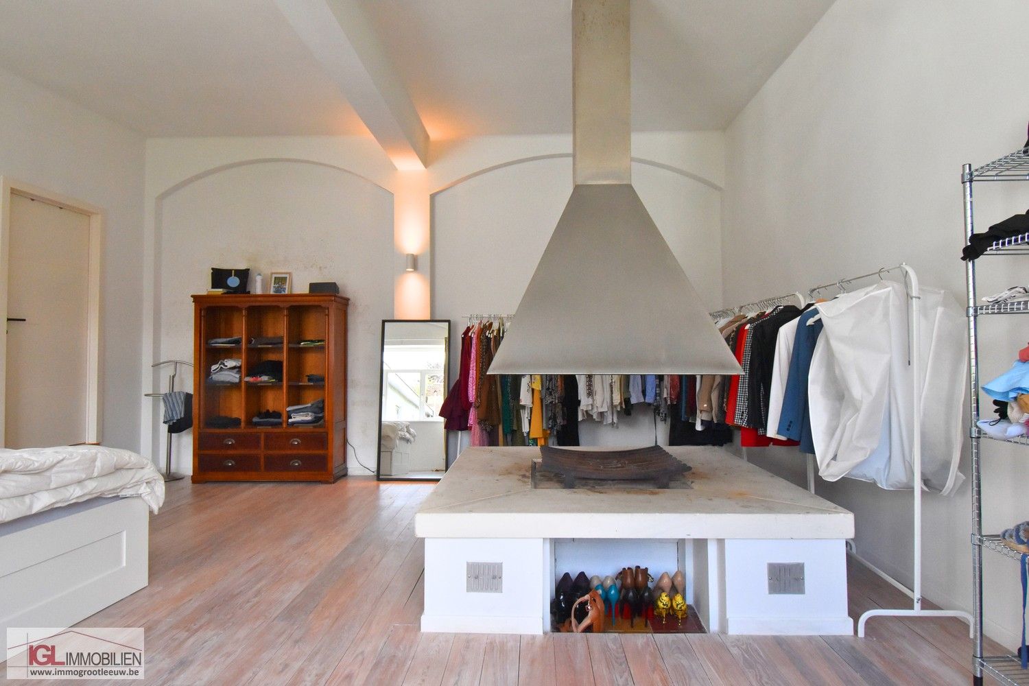 Ruime modern gerenoveerde woning te koop in Huizingen foto 13