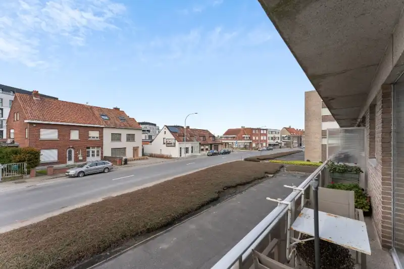 Roeselare : Instapklaar en ruim gerenoveerd appartement op toplocatie ! foto 11