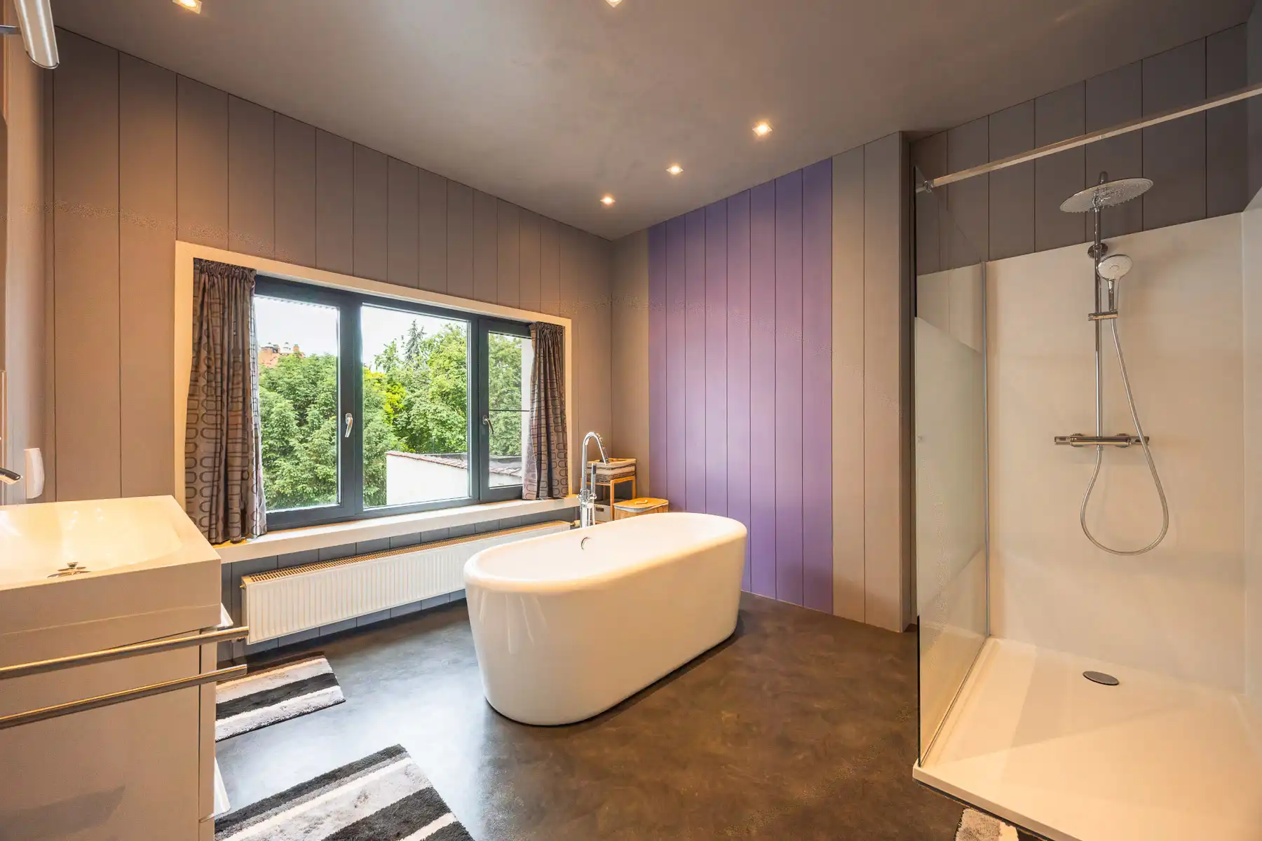 Ruime herenwoning met prachtige tuin in hartje Mechelen foto 17